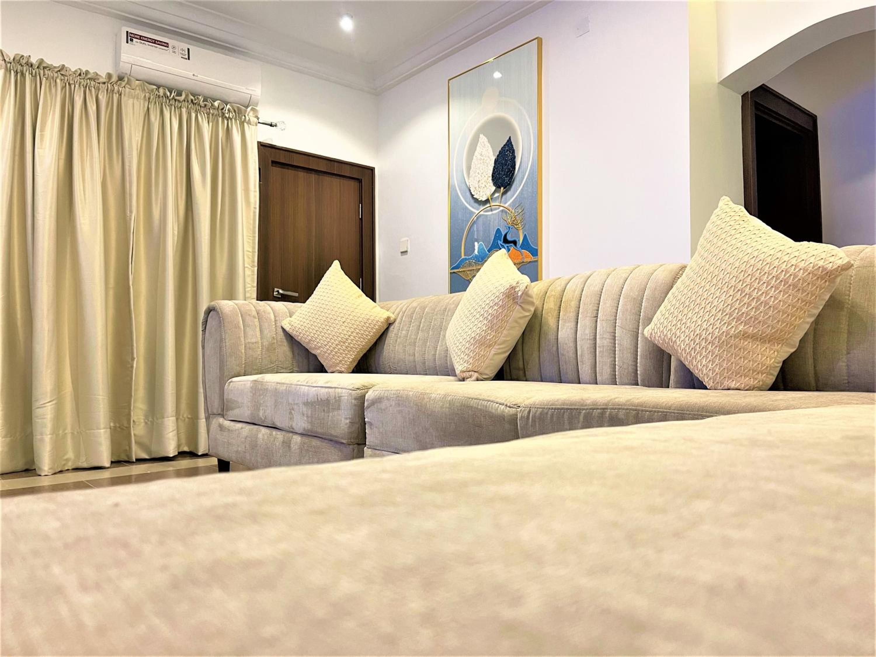 Imperio Apartments view 2