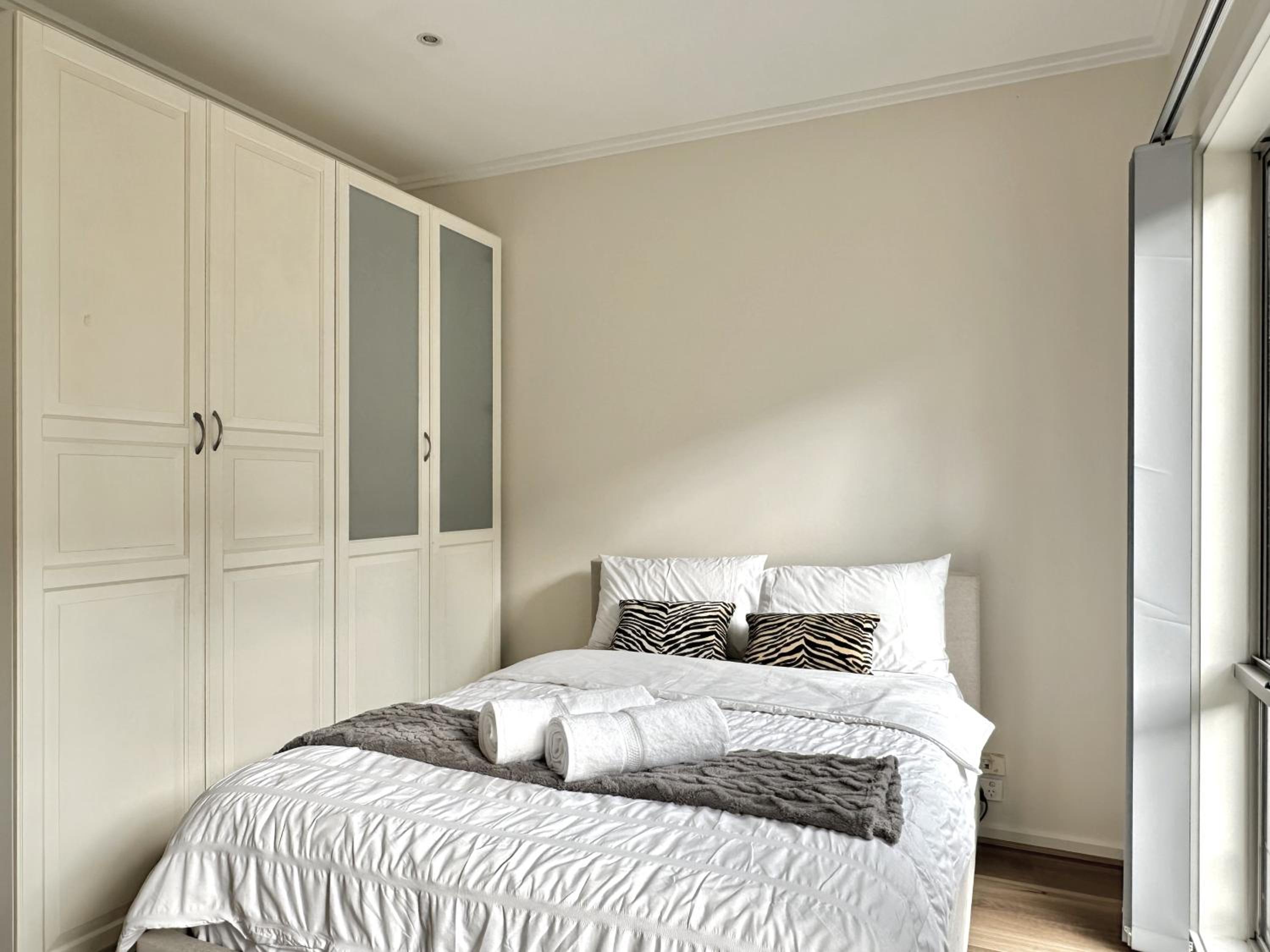 Spacious Family Home Near Melbourne CBD