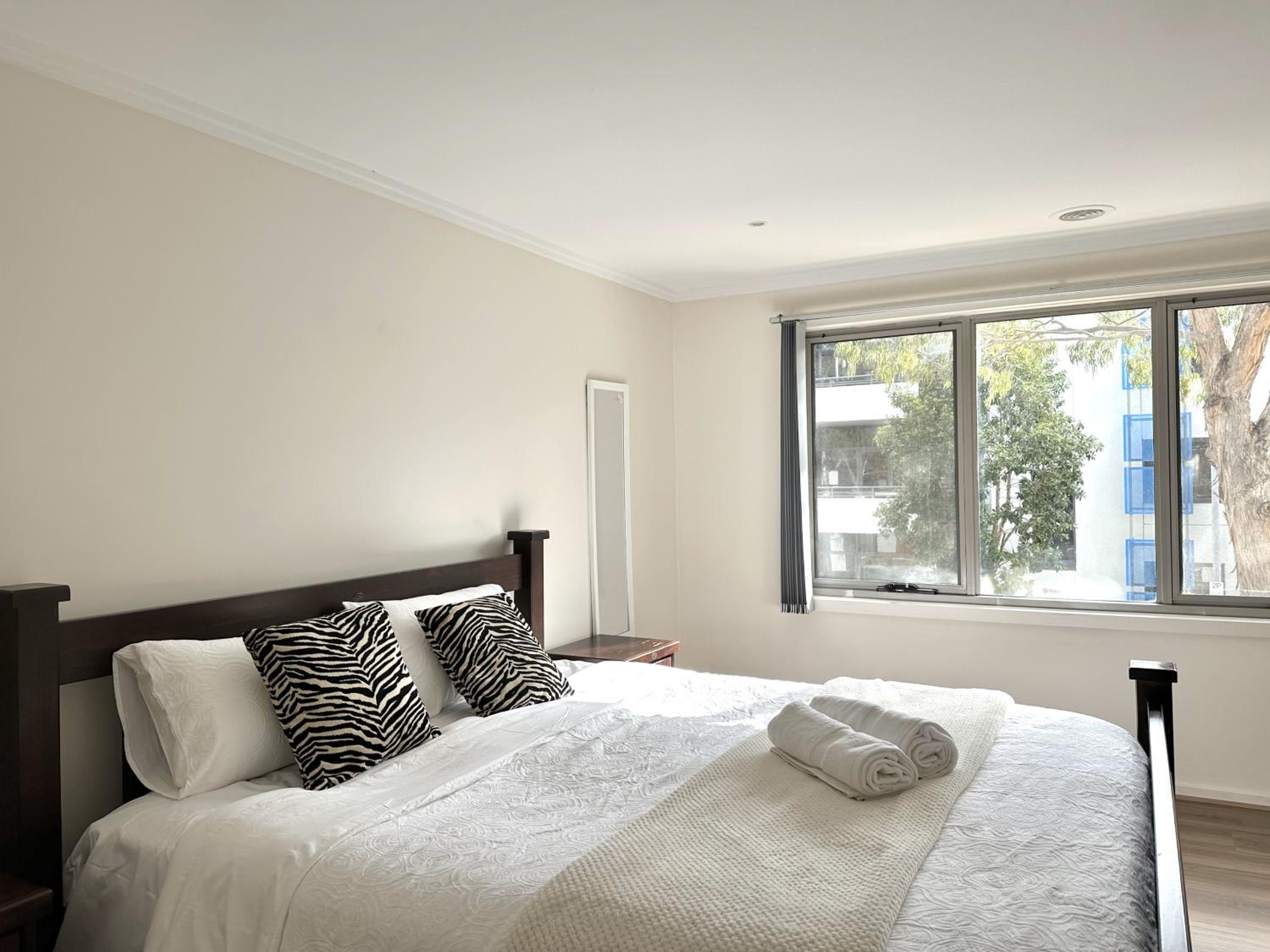 Spacious Family Home Near Melbourne CBD