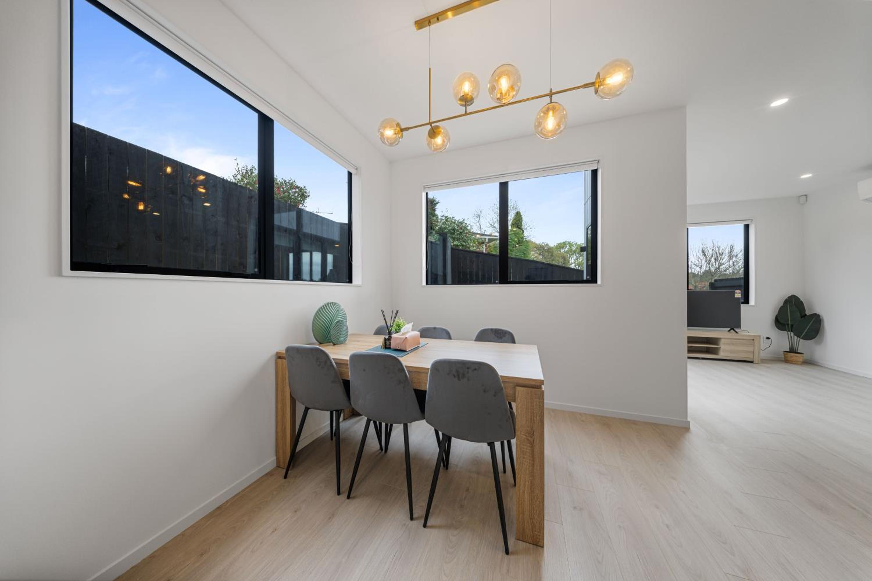 Botany Modern Townhouse Retreat