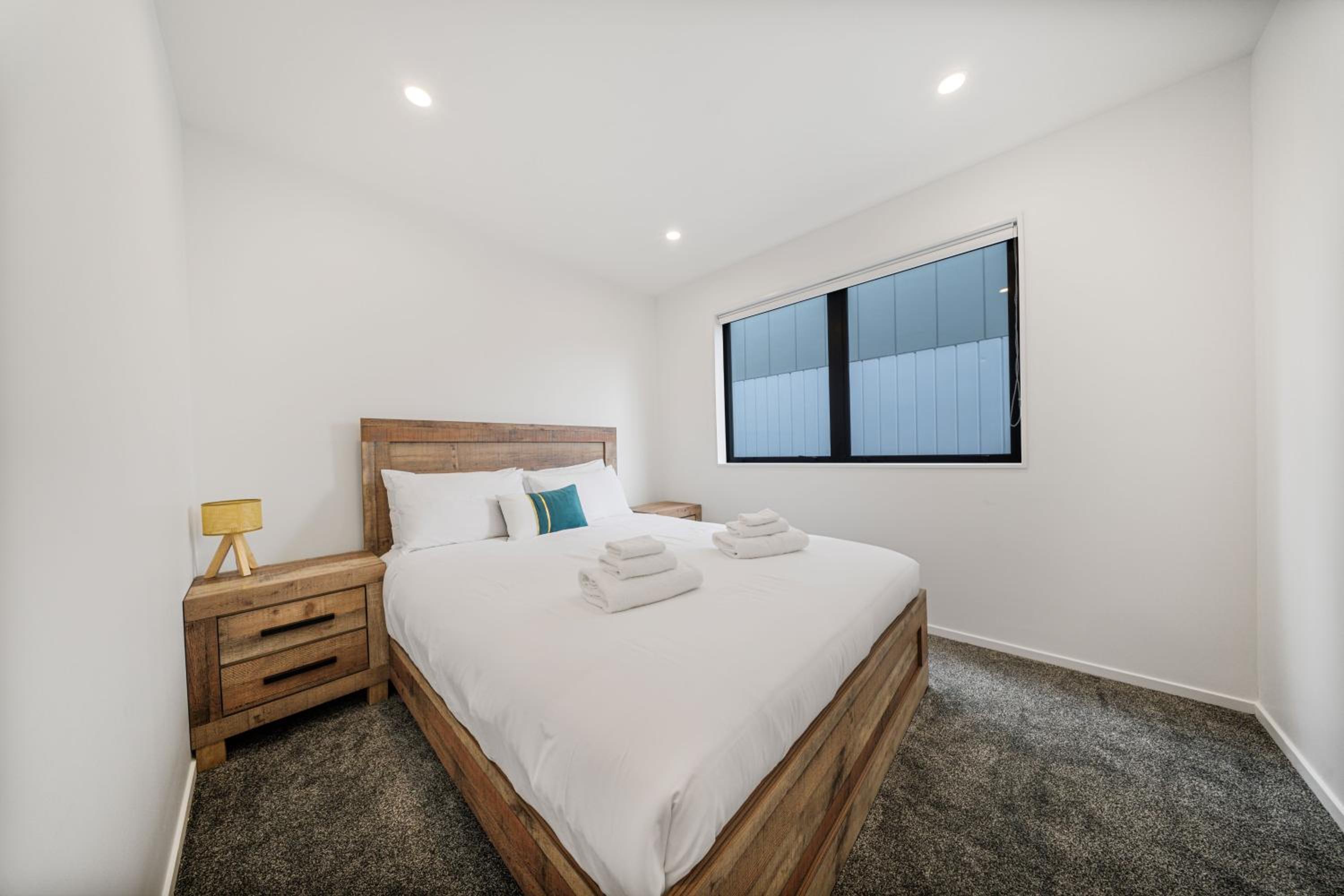 Botany Modern Townhouse Retreat
