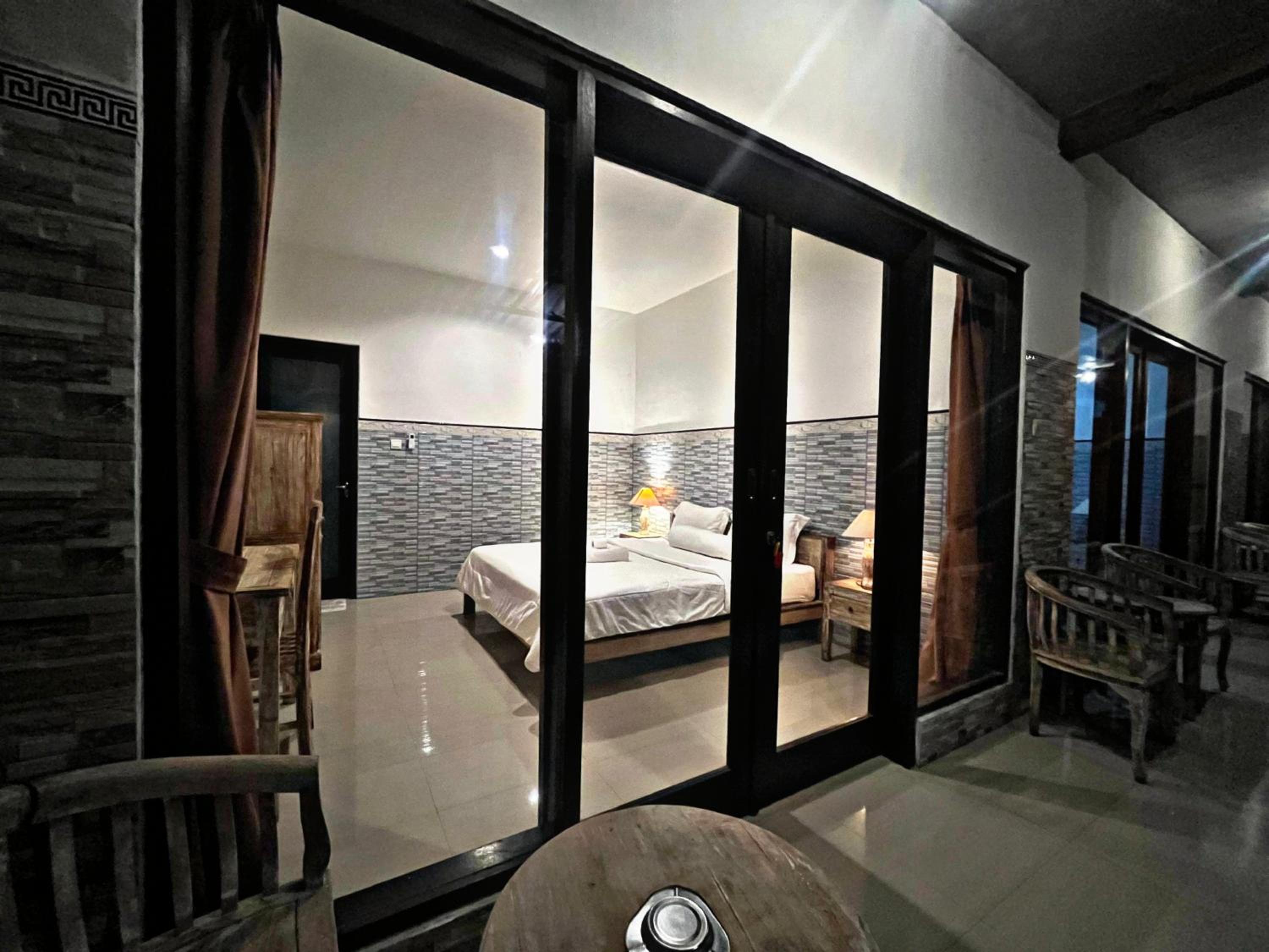 3 Room's Canggu view 3