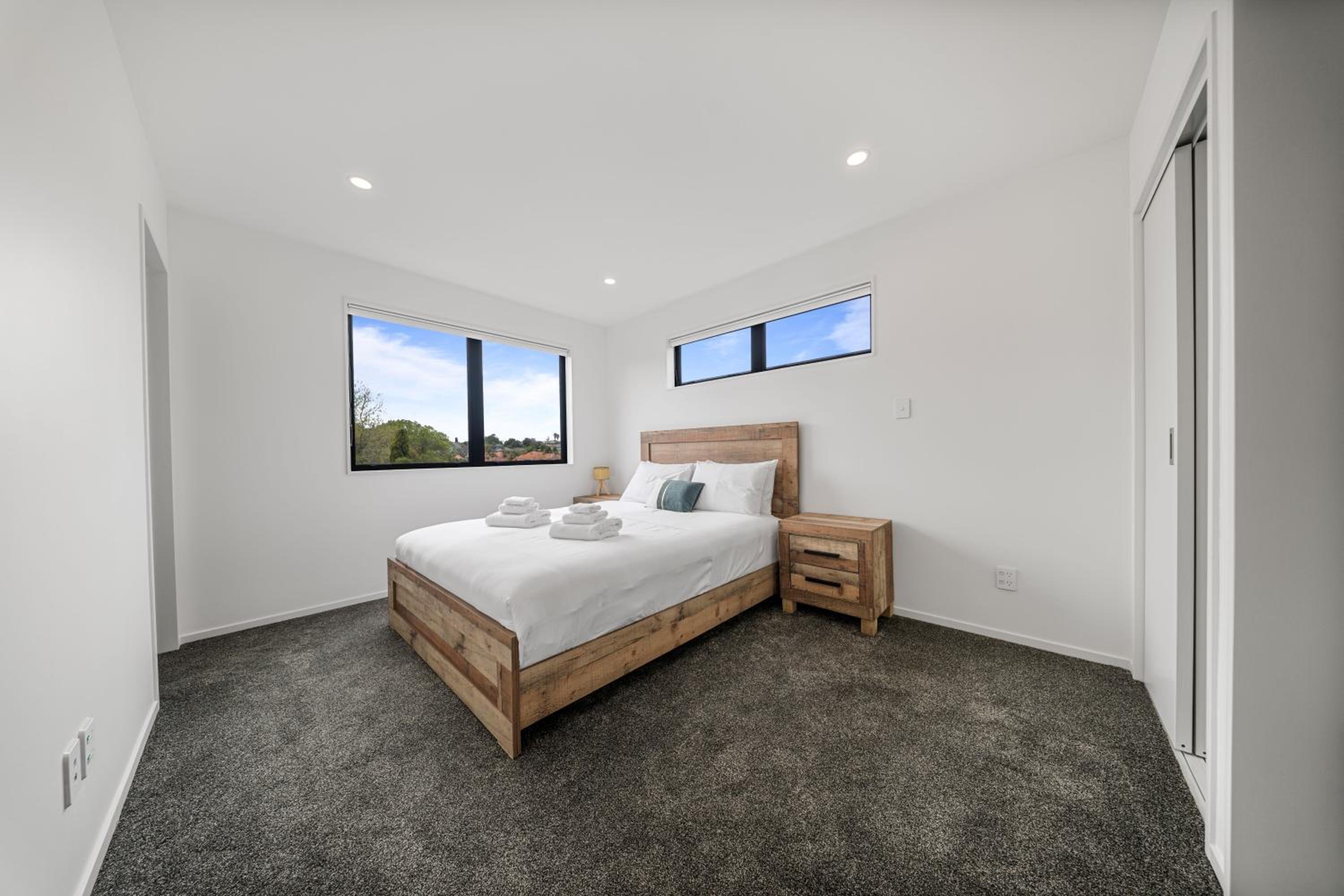 Botany Modern Townhouse Retreat