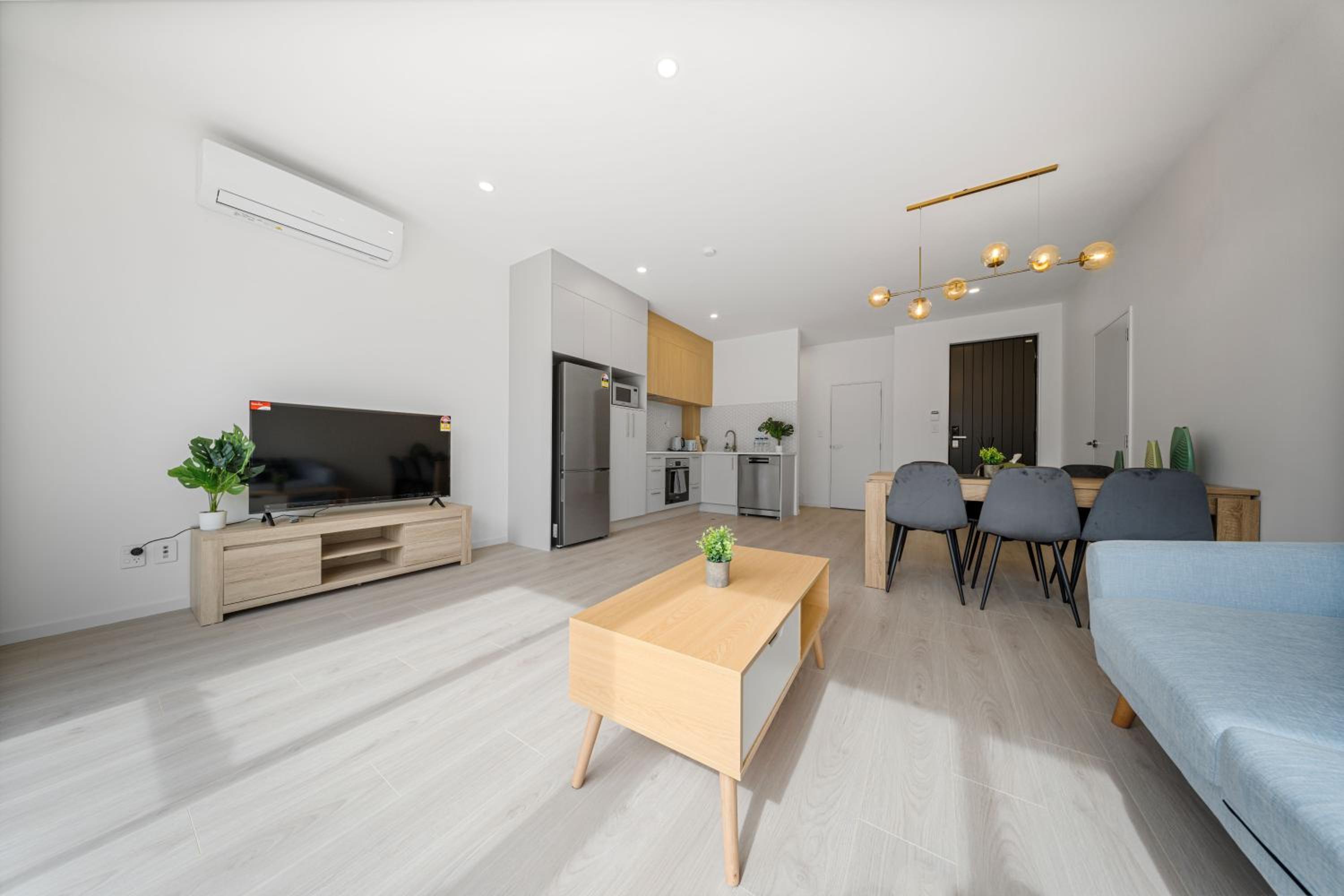 Botany Modern Townhouse Retreat