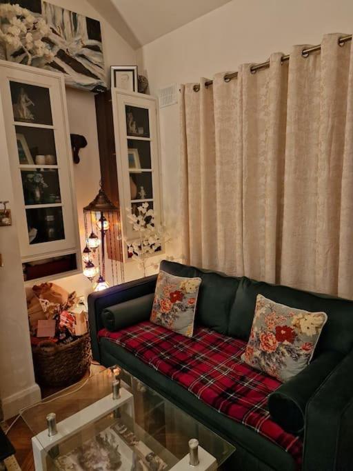 Trinity Cottage 2 bed with mezzanine