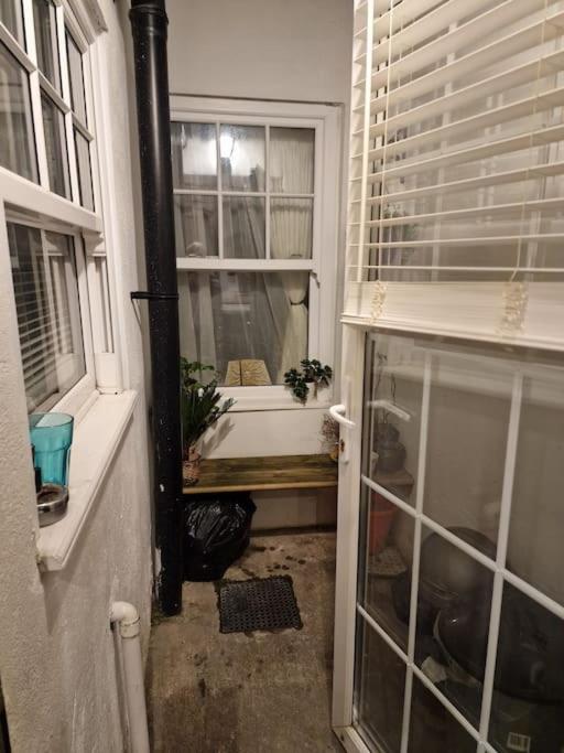 Trinity Cottage 2 bed with mezzanine