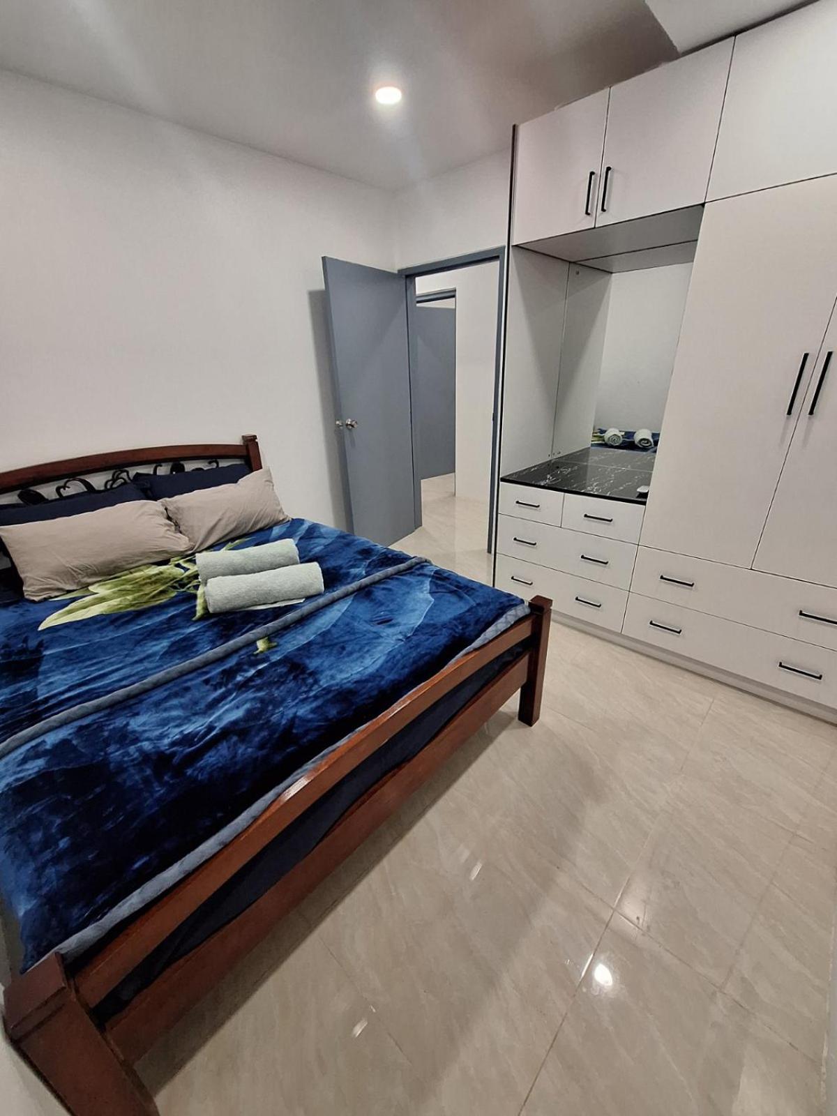 AC Accomodation
