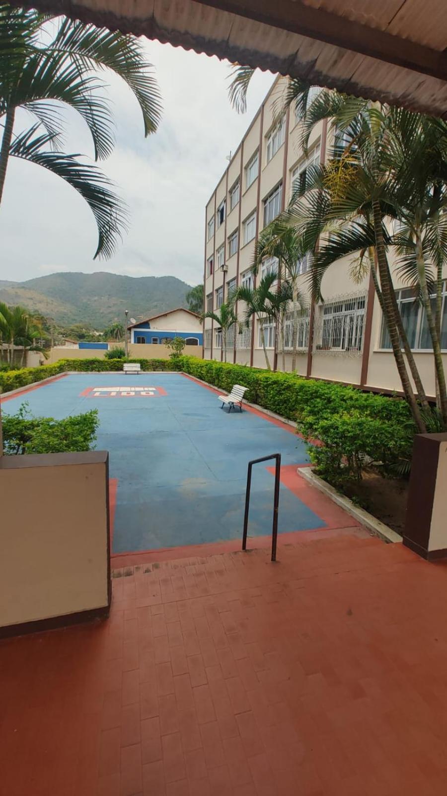 Apê no centro de Miguel de Pereira