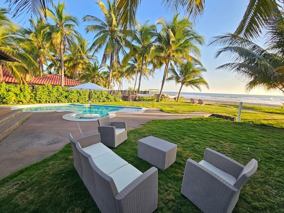 Villa San Juan, playa Costa Azul