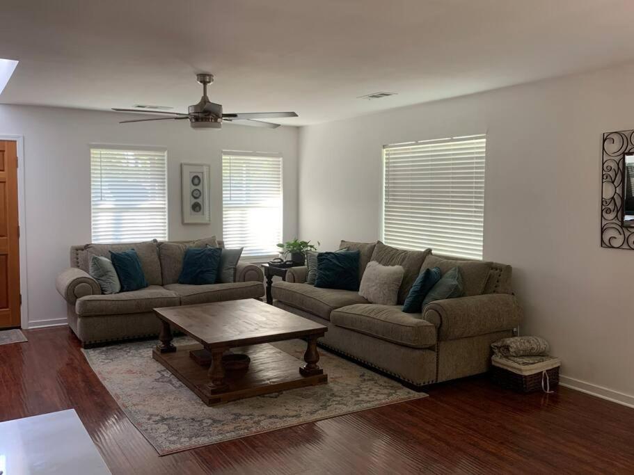 Walnut Grove 2BD 1Bath view 2