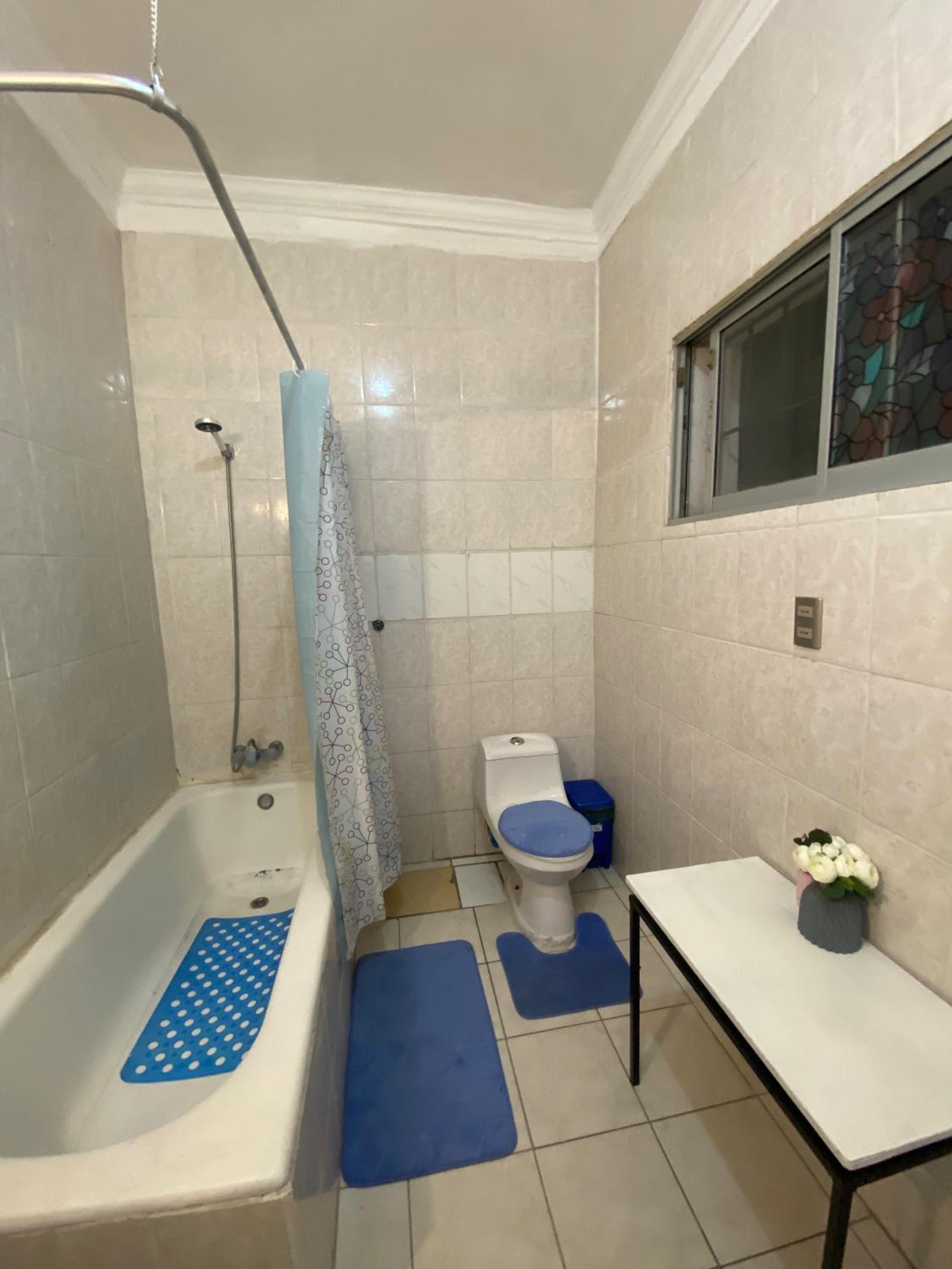 CASA ROMÁN Habitación en Providencia con áreas compartidas
