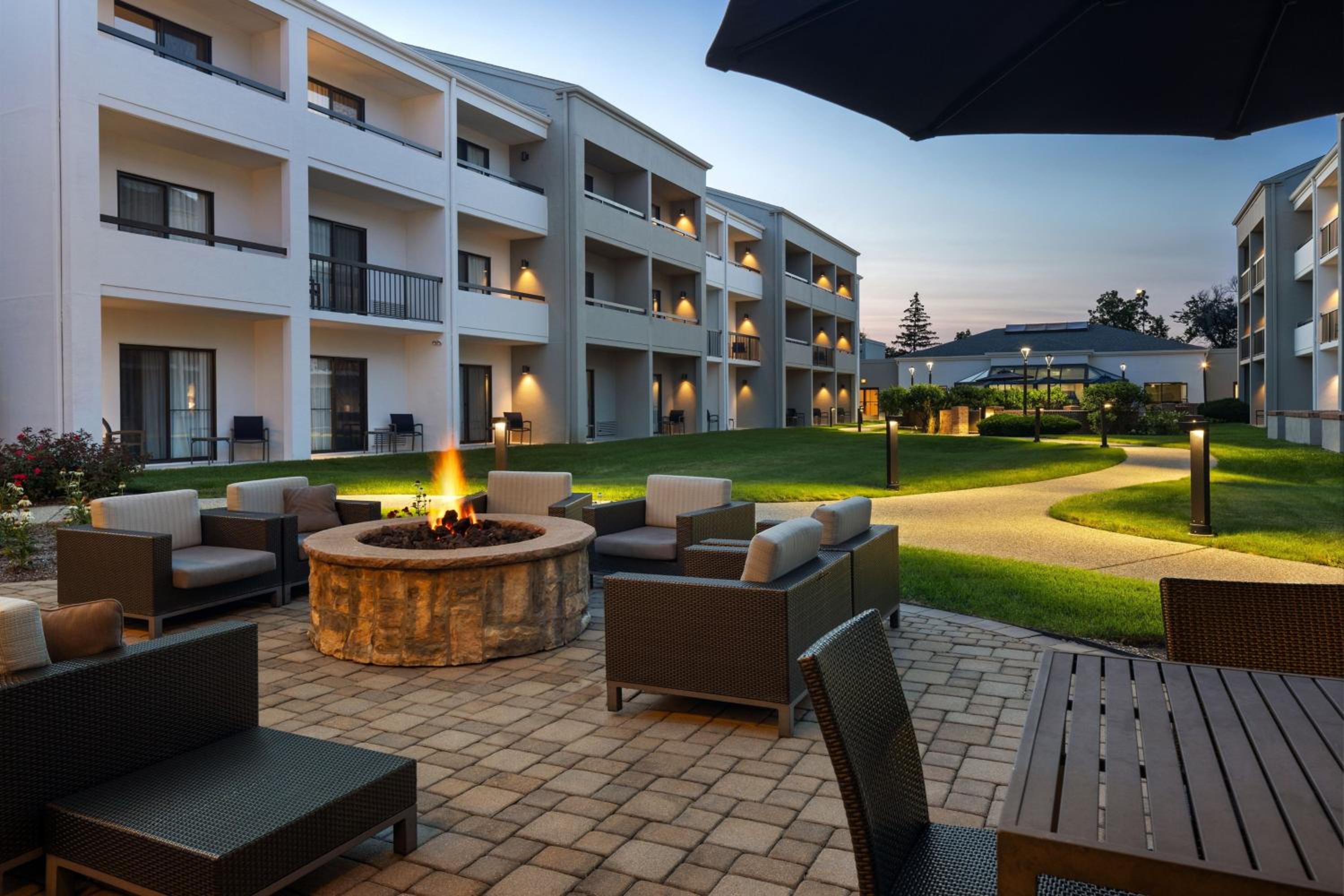 Waukegan Vacations - Courtyard by Marriott Chicago Waukegan / Gurnee - Property Image 49