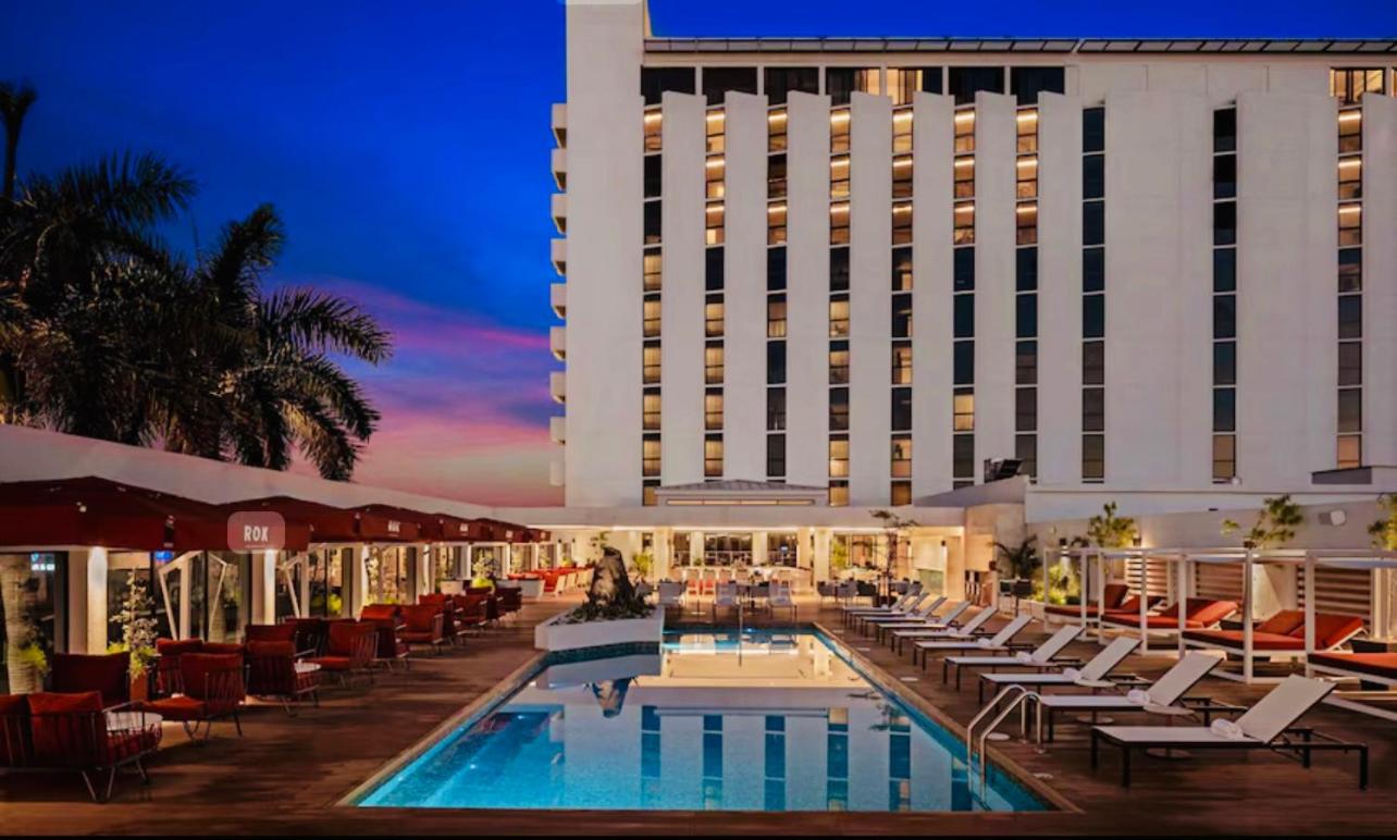 Cloud Vista, Luxury 1bdr apartment with pool and gym view 5
