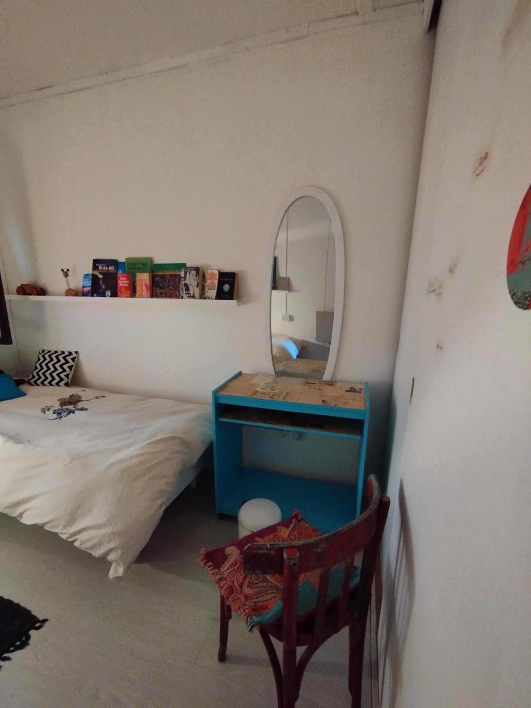 Casa Gorrión escarlata