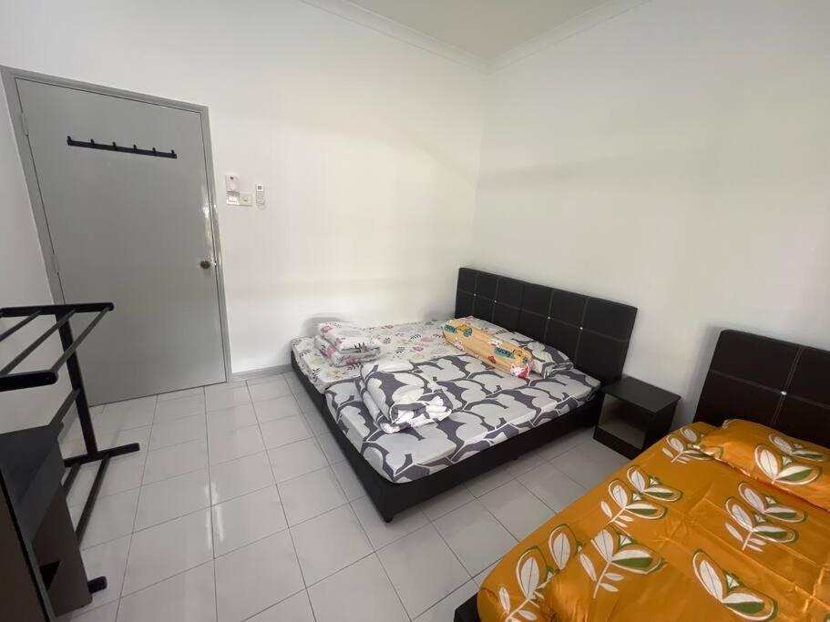 Orchard Lake House - Entire bungalow, 4 rooms, 9 beds, 13 persons photo 6