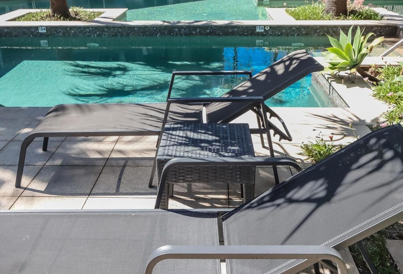Drift North Beachfront Apartments - Private Apartments