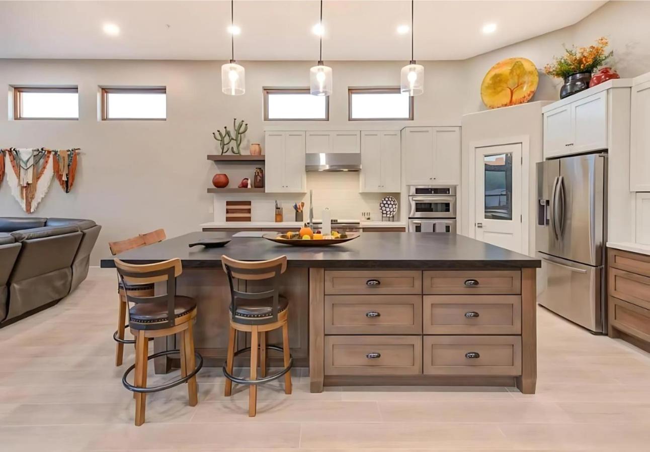 Scottsdale Luxury Heated Pool Desert Views For 6