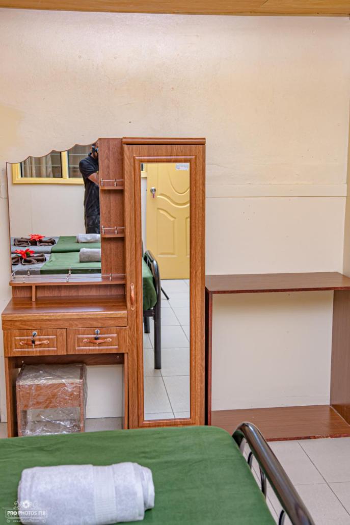 T-Wicks Holiday Apartments