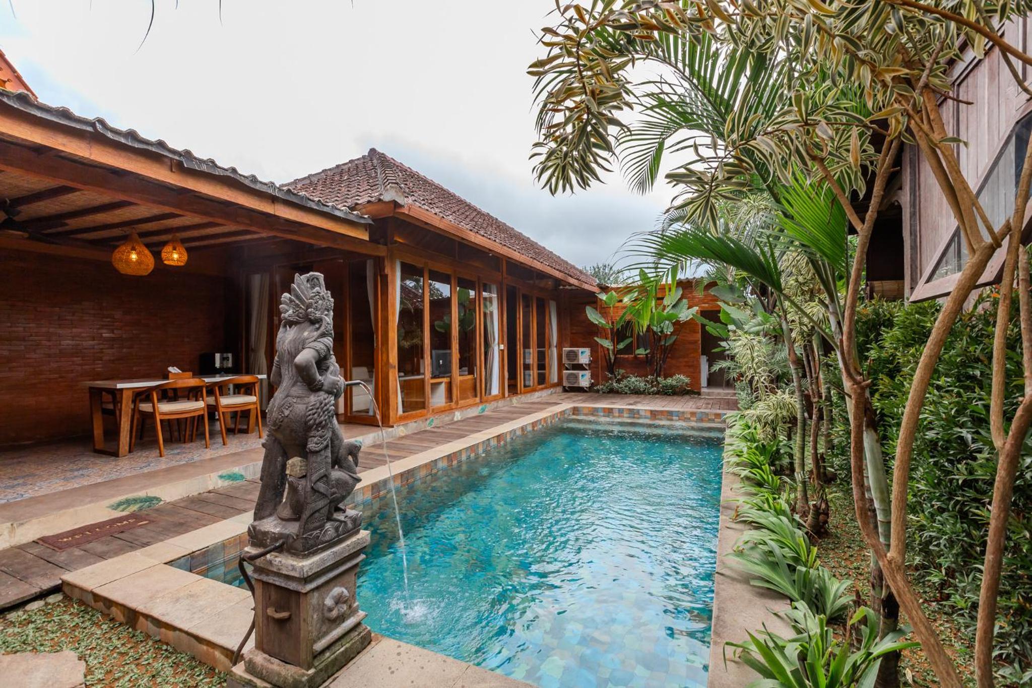Swara Tenang Wooden Lodge view 4