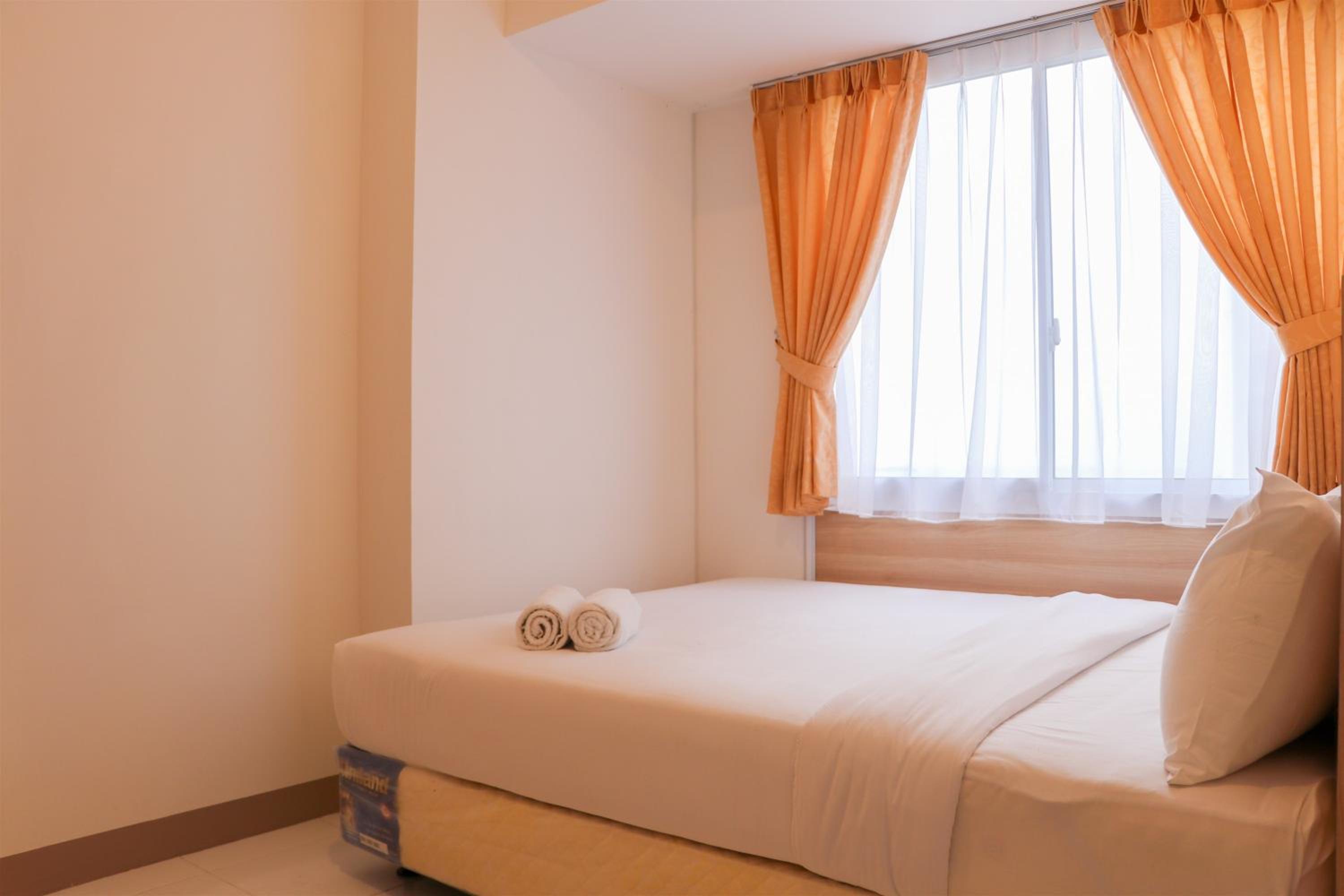 Comfort 2BR at 21st Floor Tokyo Riverside PIK 2 Apartment By Travelio view 2
