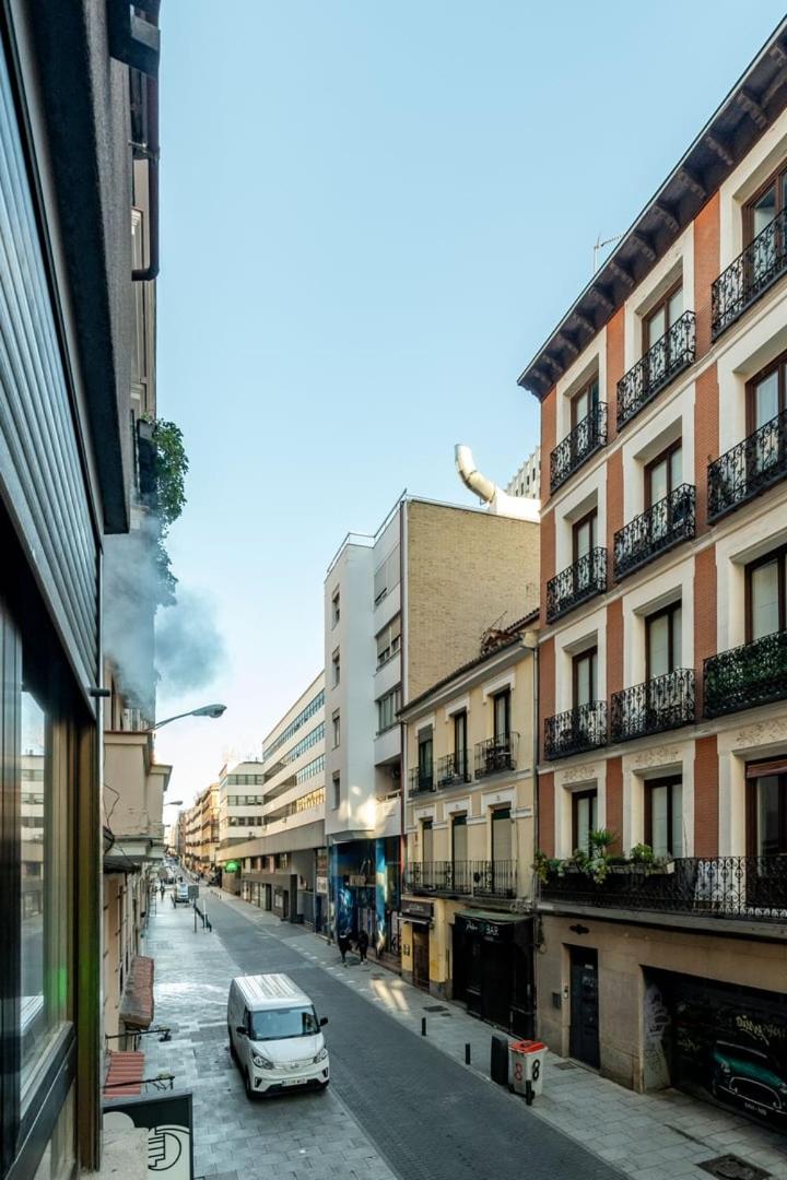 GuestReady - Modern studio in Plaza de España view 4