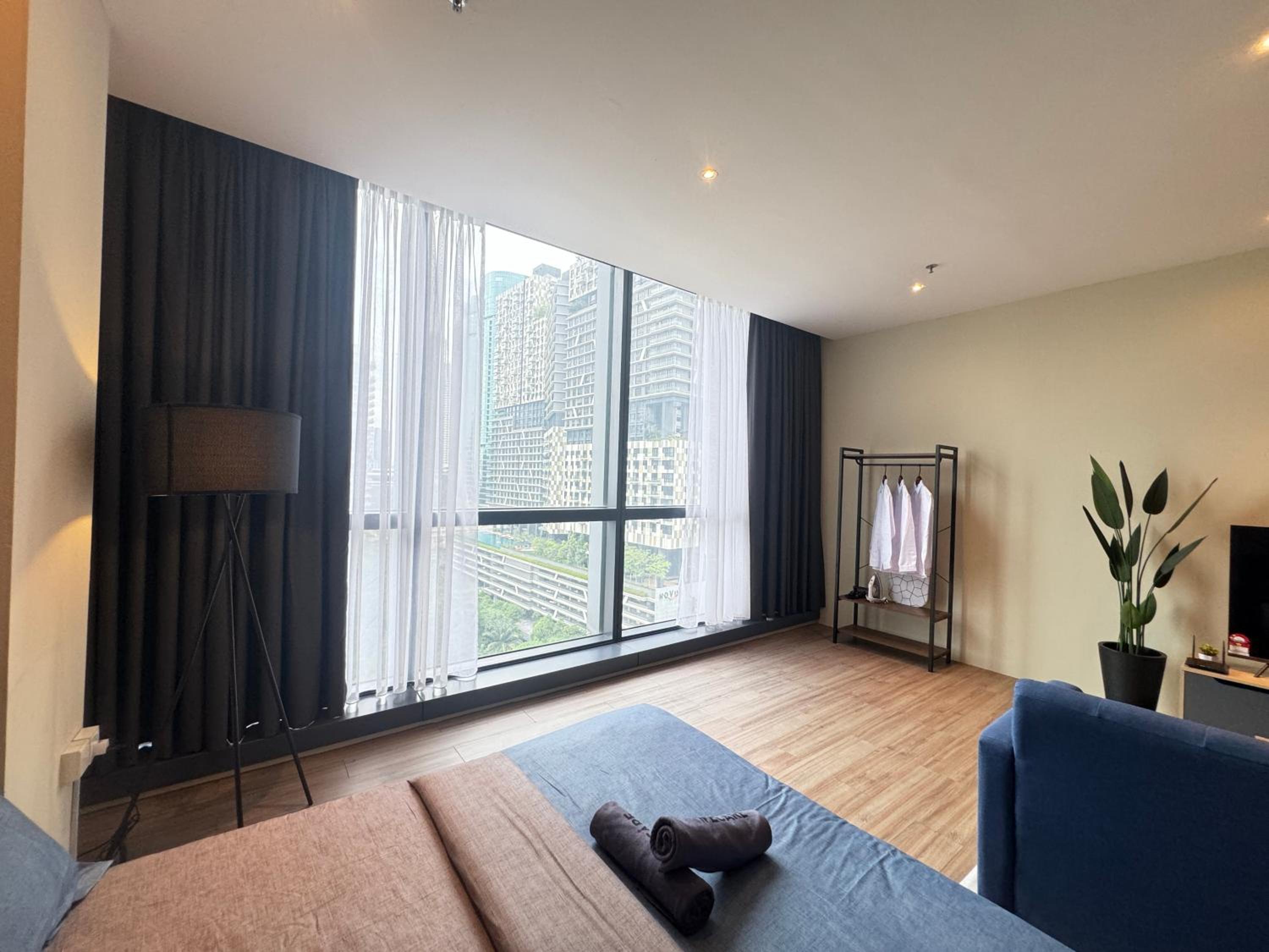 The Tinto Netflix Screen & Sleep - Bangsar South Mid Valley