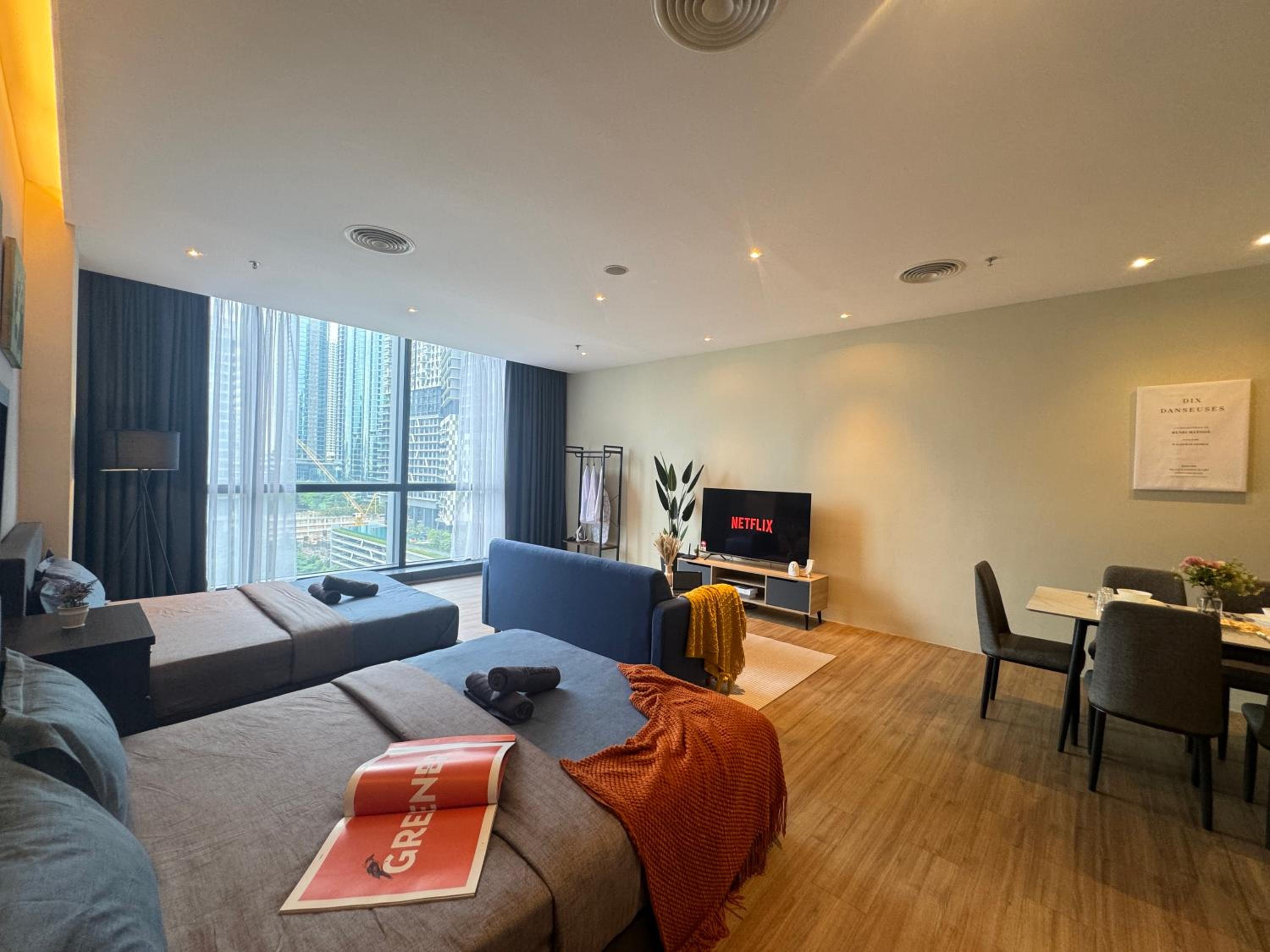 The Tinto Netflix Screen & Sleep - Bangsar South Mid Valley