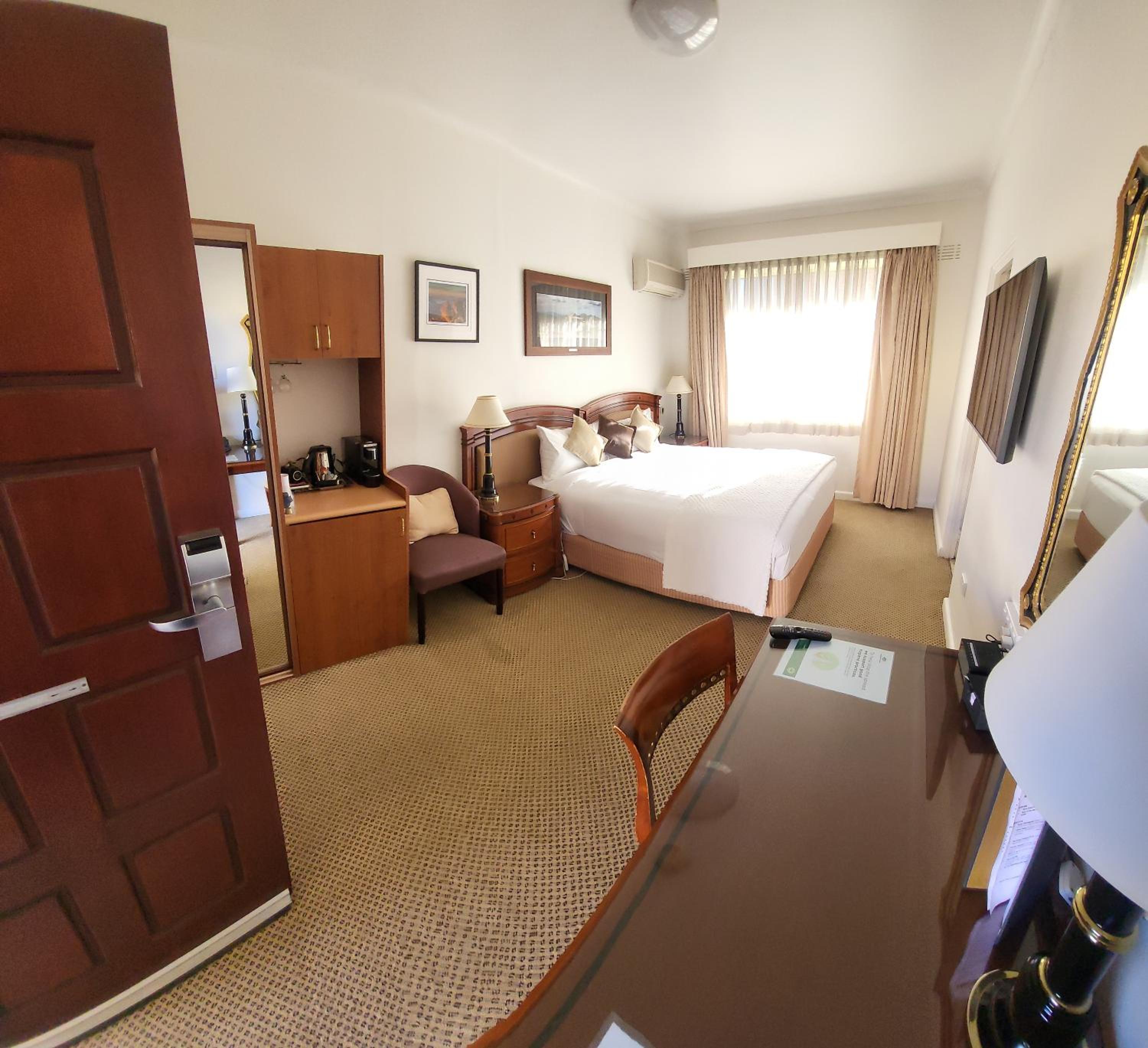 Country Plaza Motel, photo 48