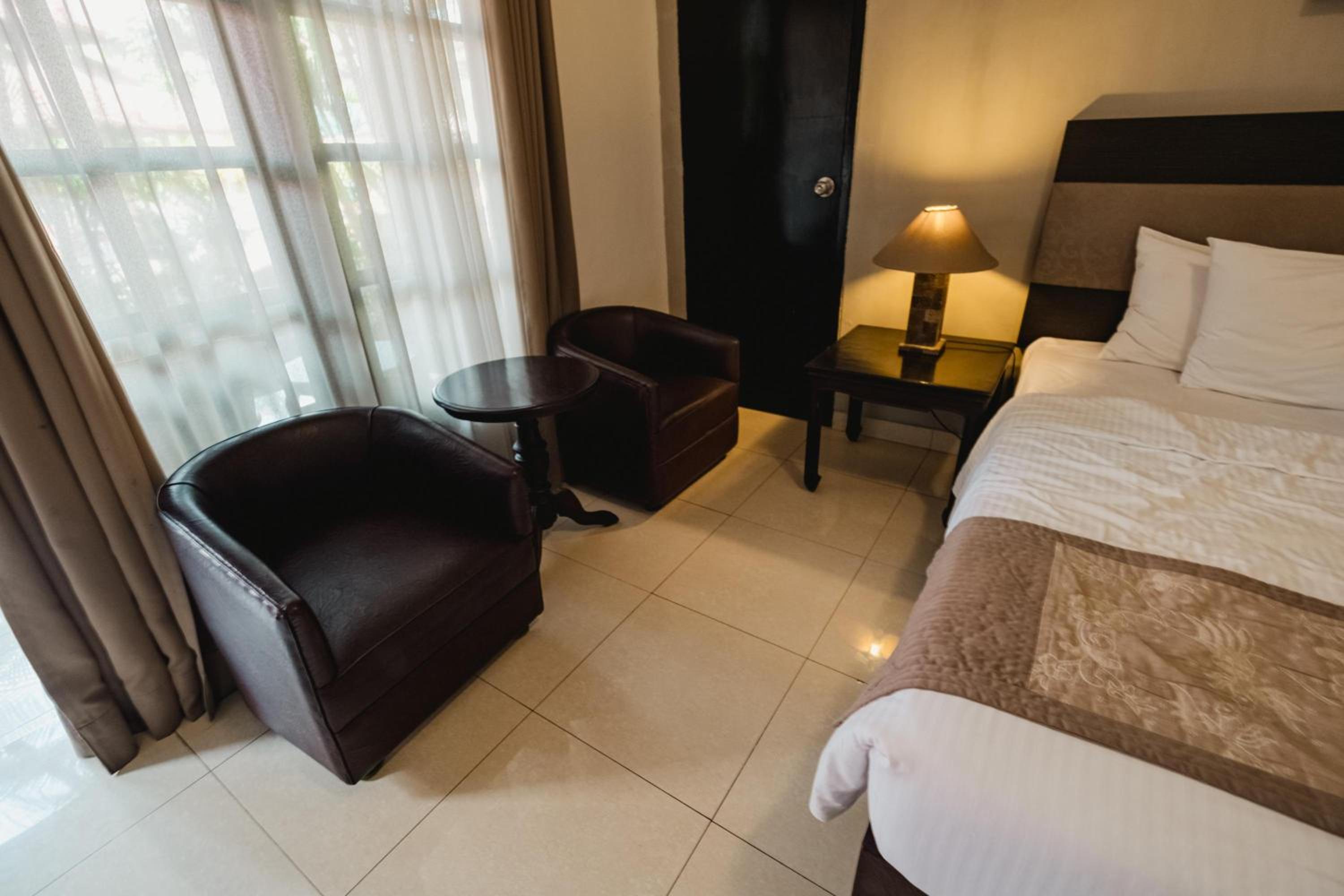 Sarinande Hotel