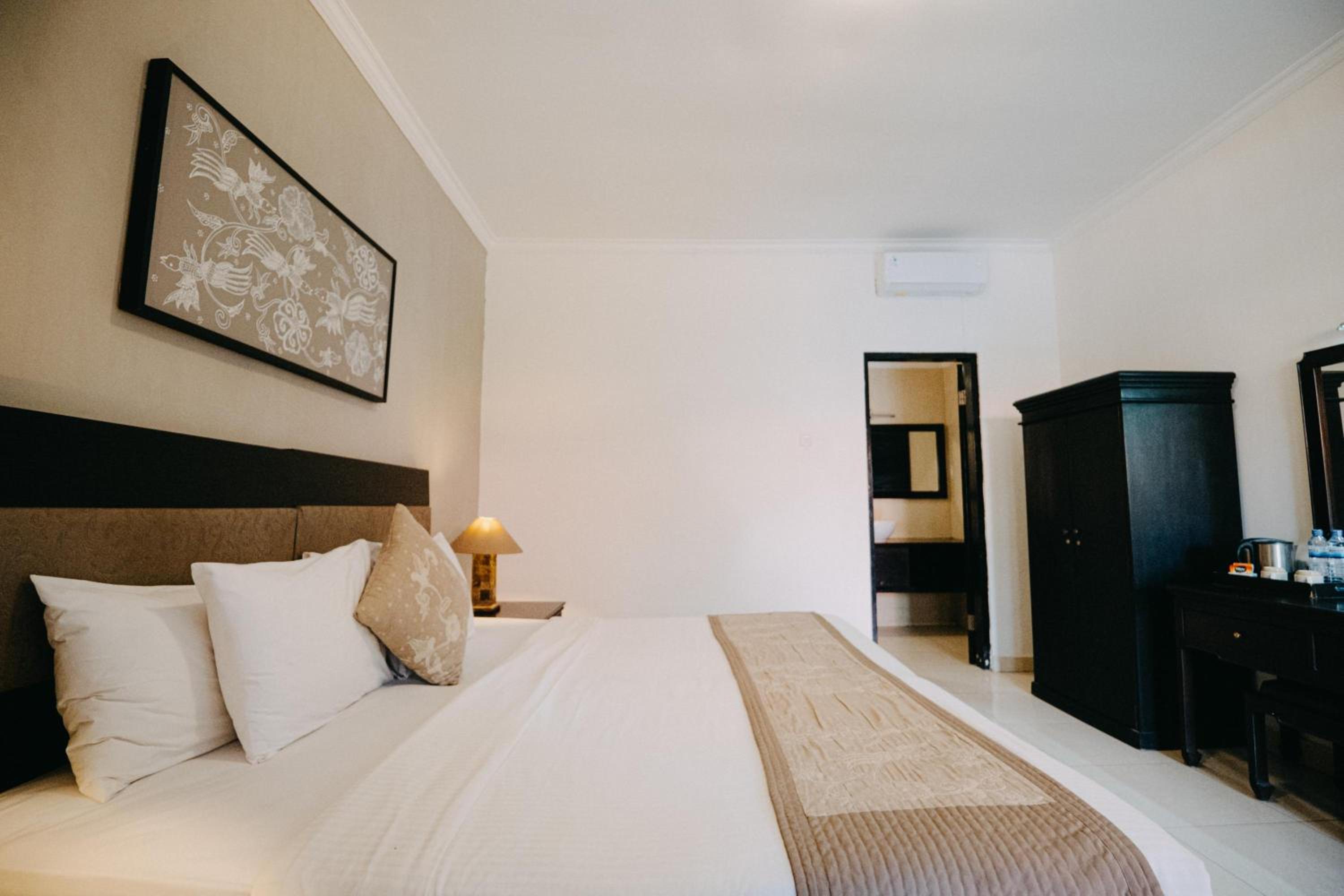 Sarinande Hotel