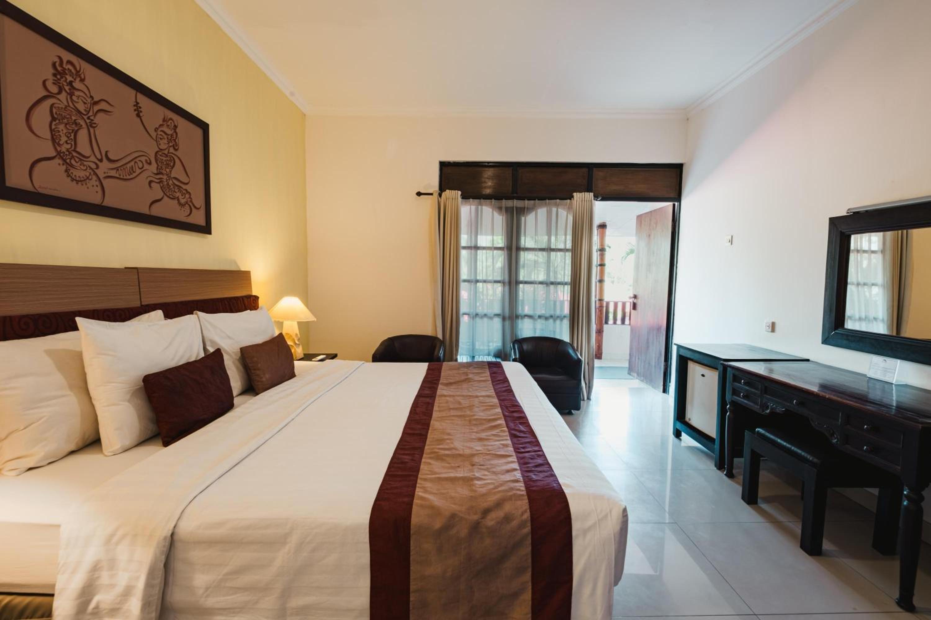 Sarinande Hotel