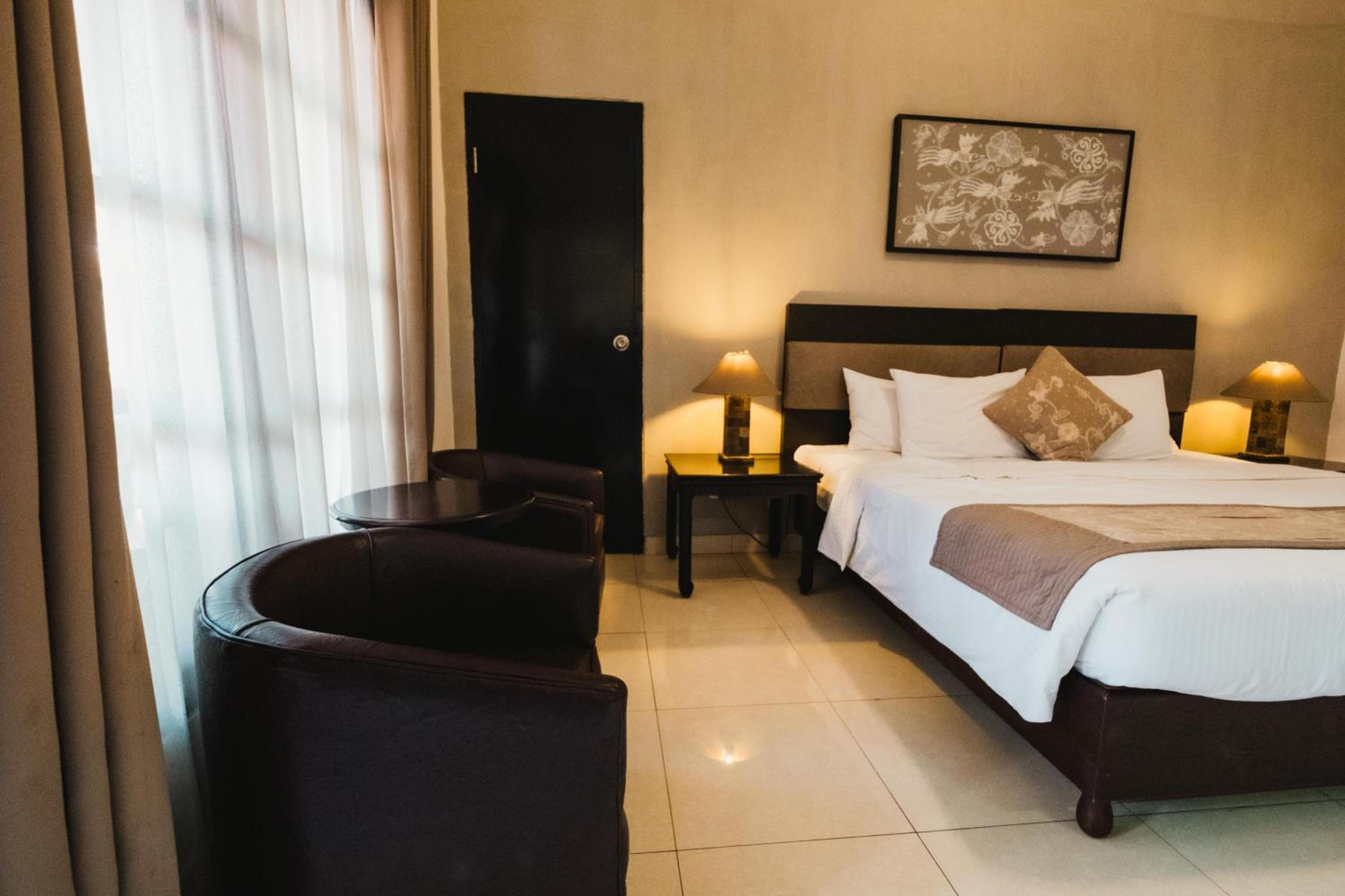 Sarinande Hotel