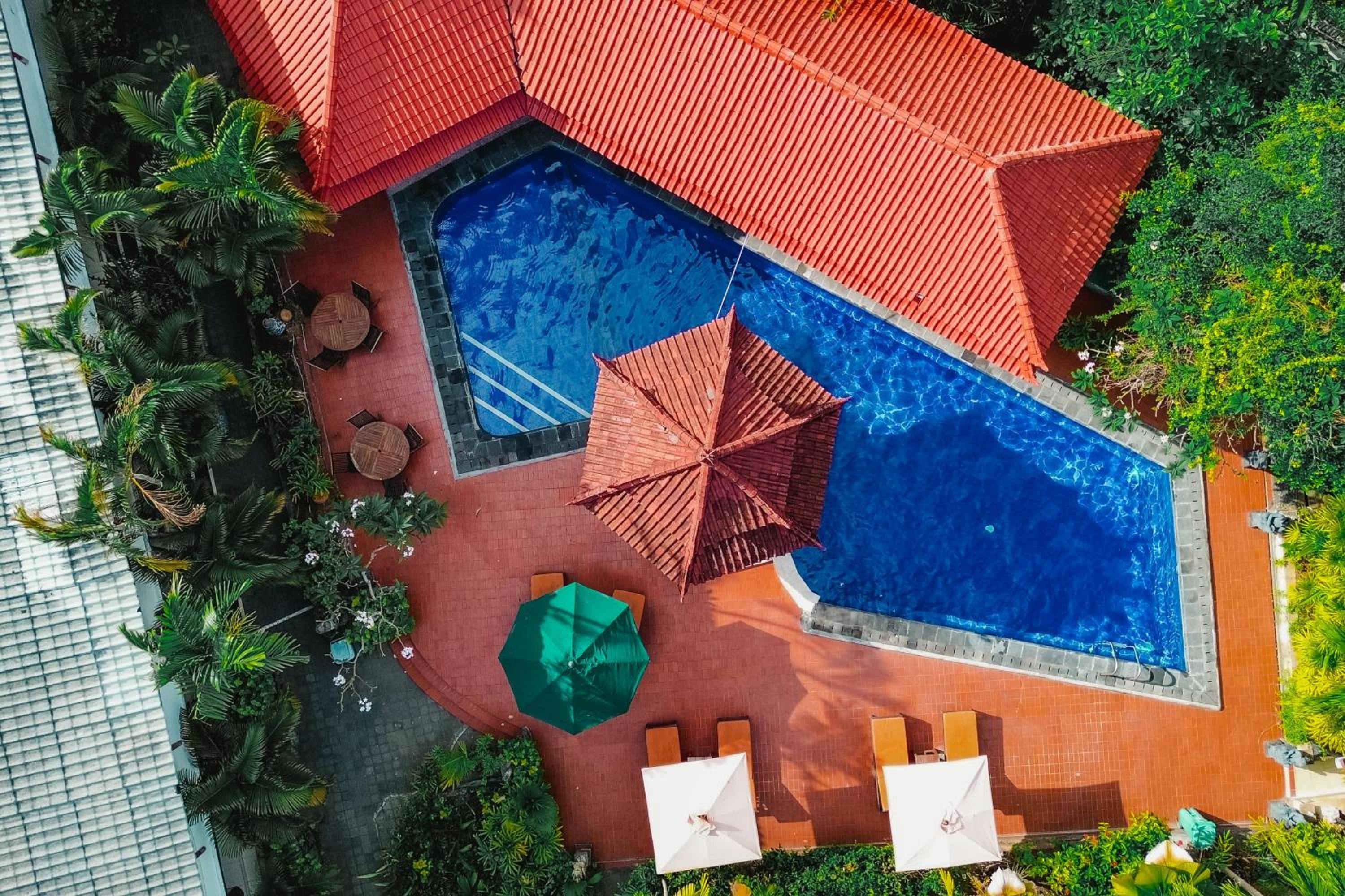 Sarinande Hotel