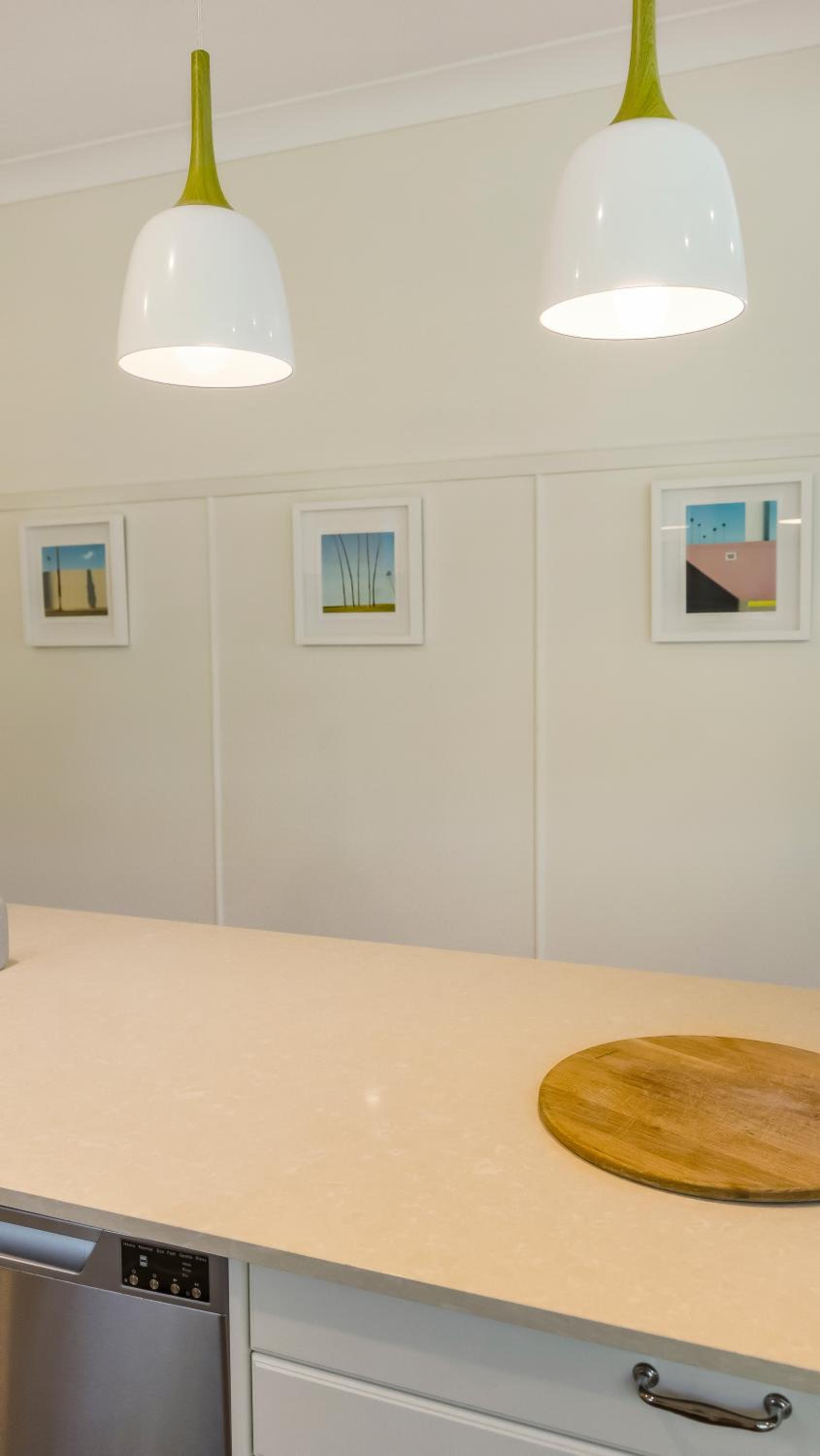 The Pines - Stylish, Brand new home