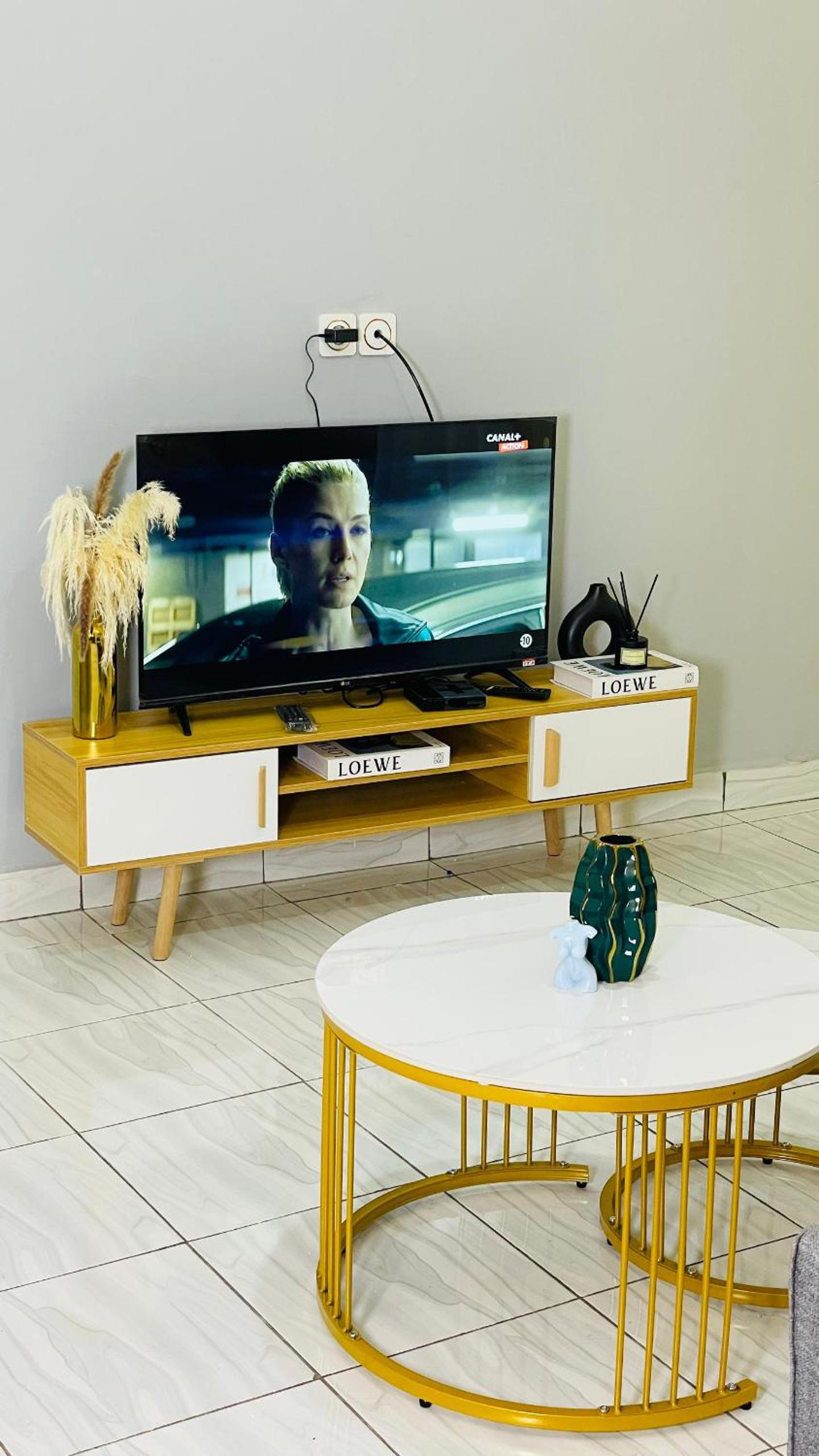 studio moderne NT Dream House Cameroon
