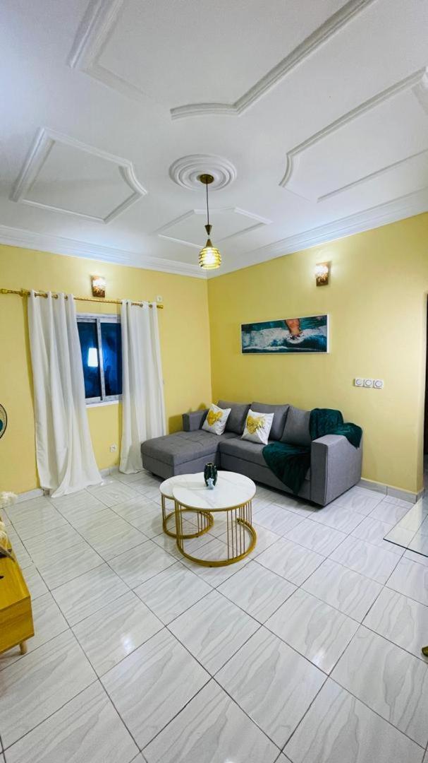 studio moderne NT Dream House Cameroon