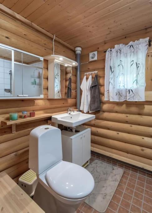 Poukama Cottage Päijätsalo
