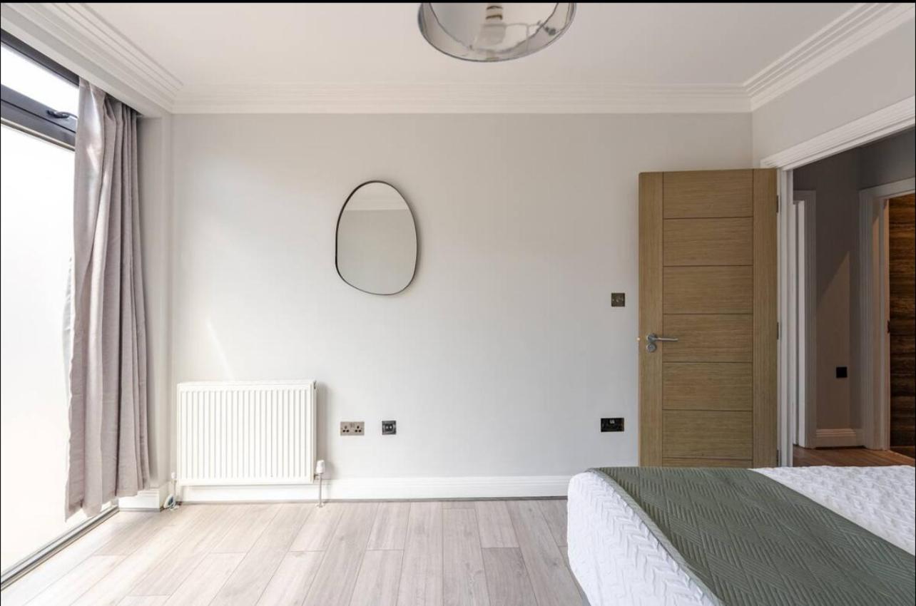 Tai Deluxe Suites