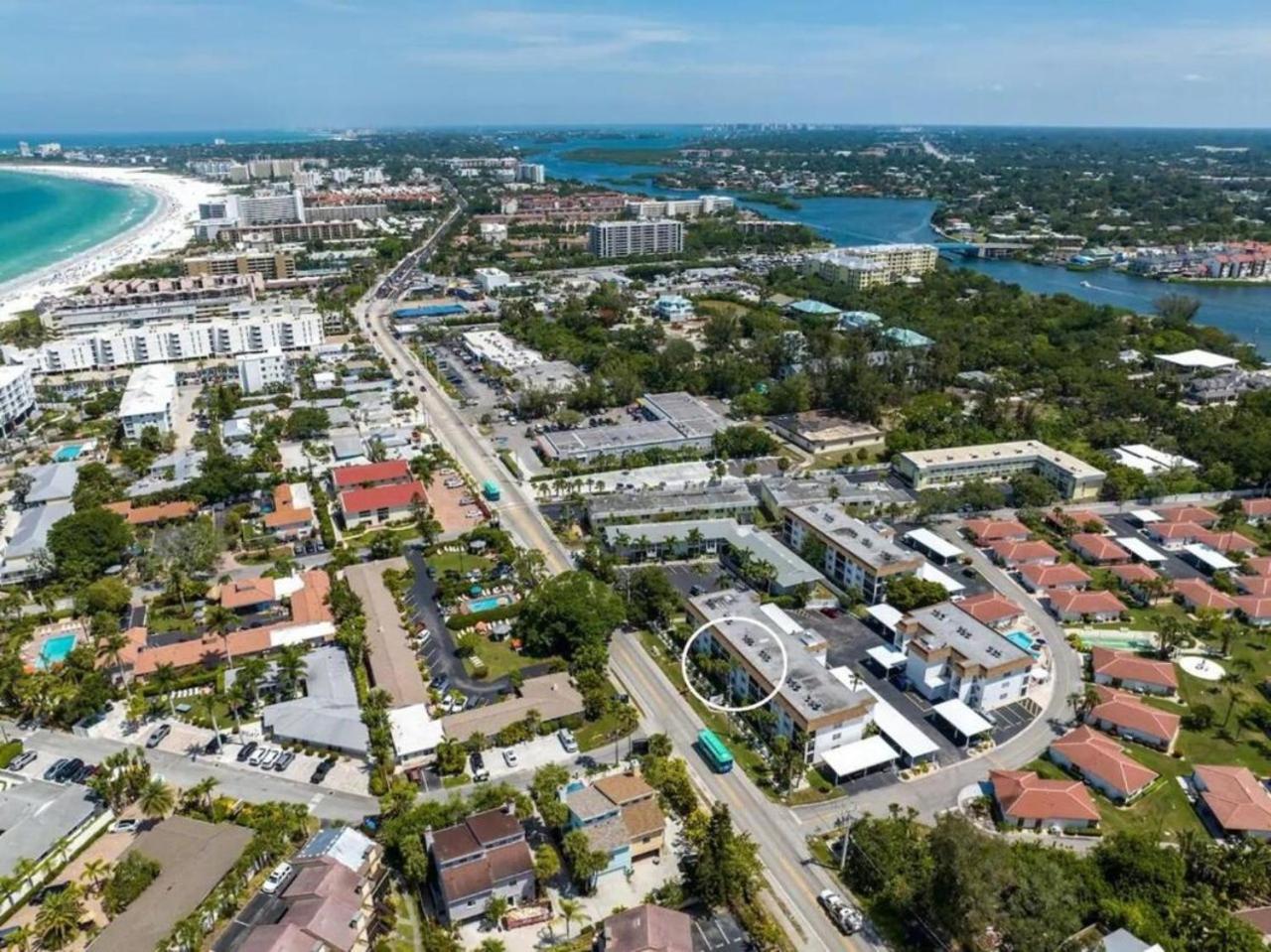 Coastal Paradise Condo Steps To Crescent Beach view 3
