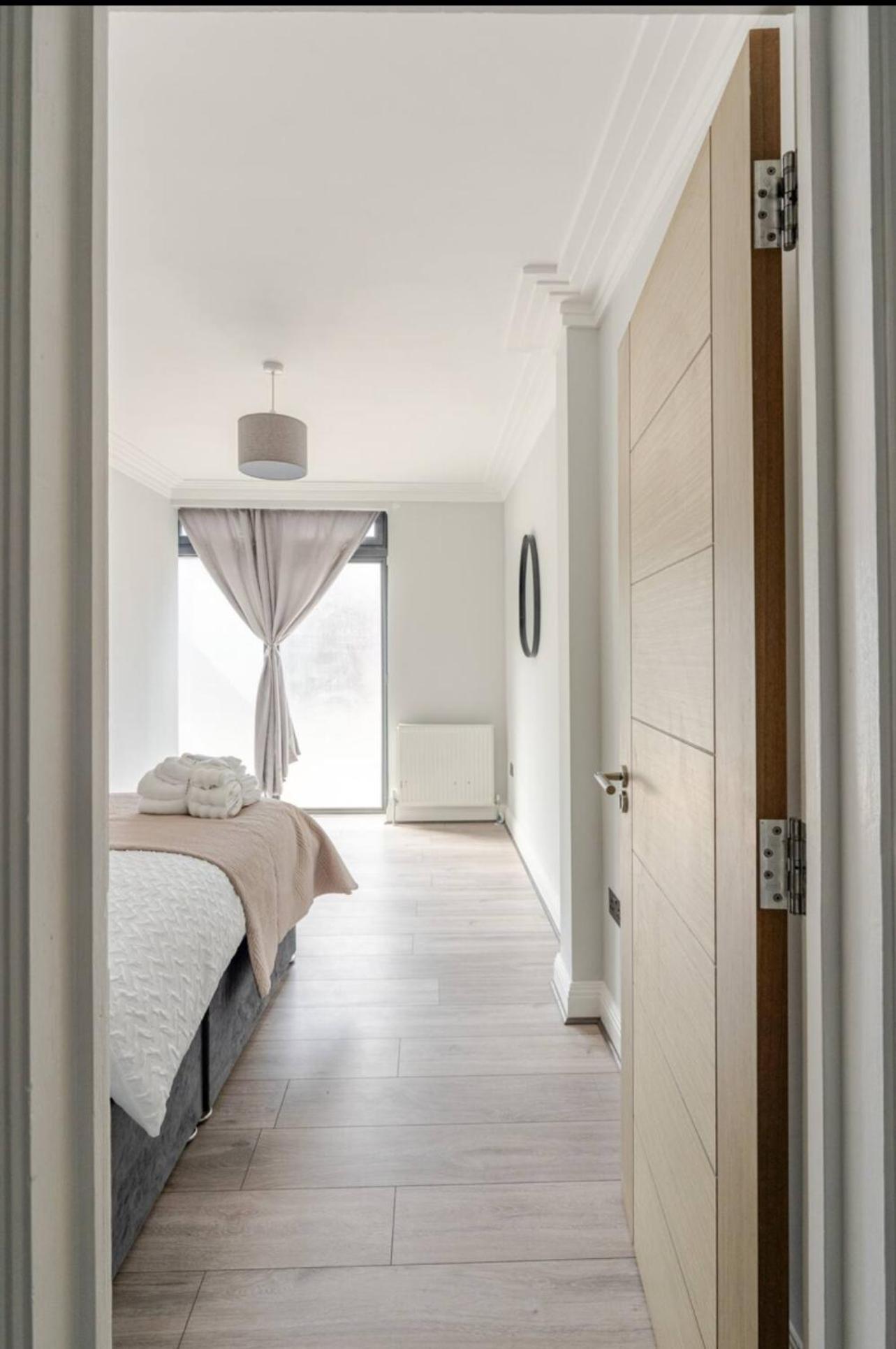 Tai Deluxe Suites
