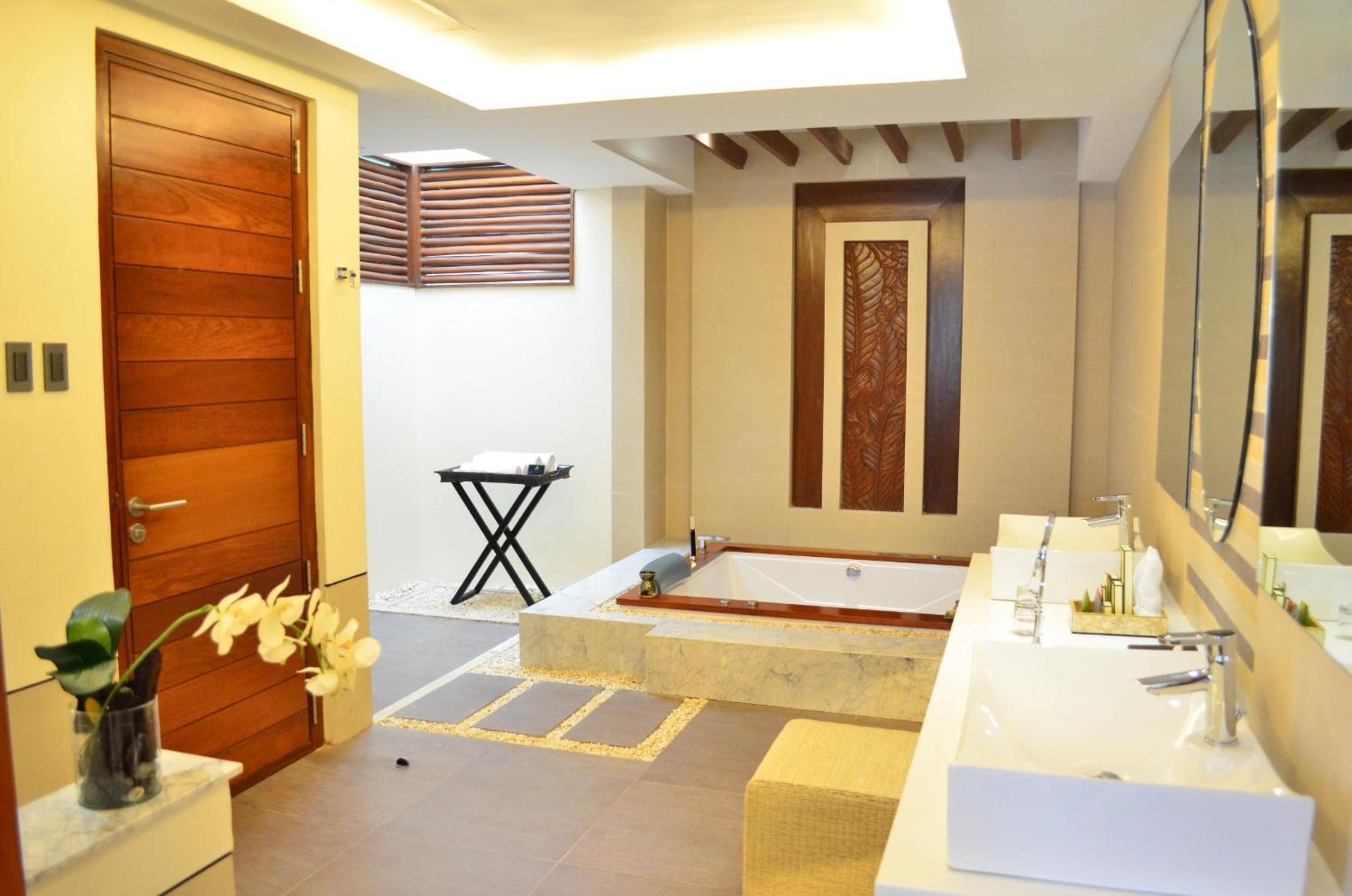Princesa Garden Island Resort and Spa — 9