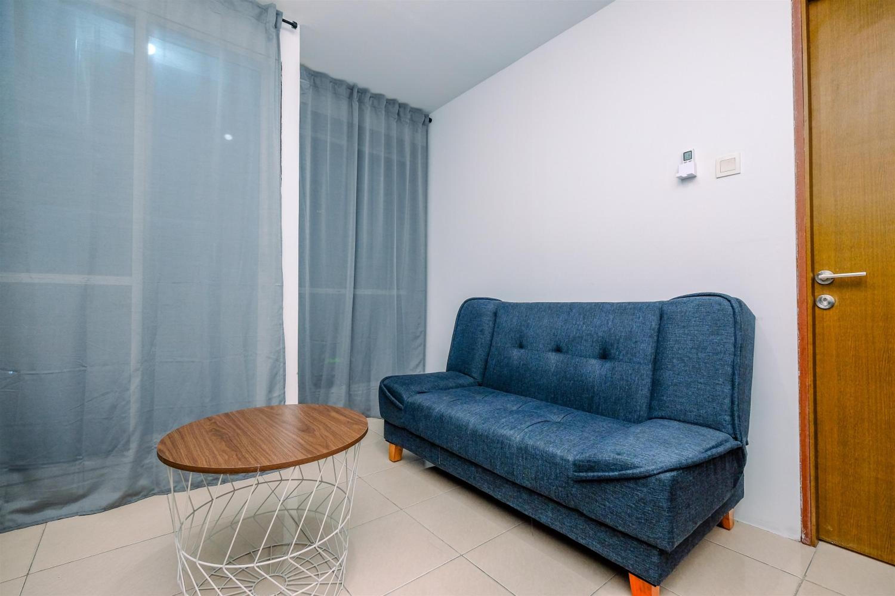 Comfy and Elegant 2BR Tifolia Apartment Pulomas Rawamangun By Travelio view 2
