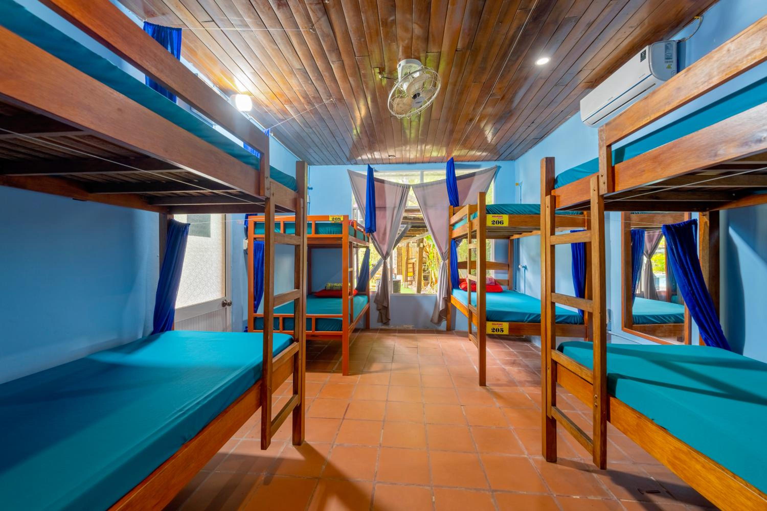 Serendipity Experience Hoi An Hostel
