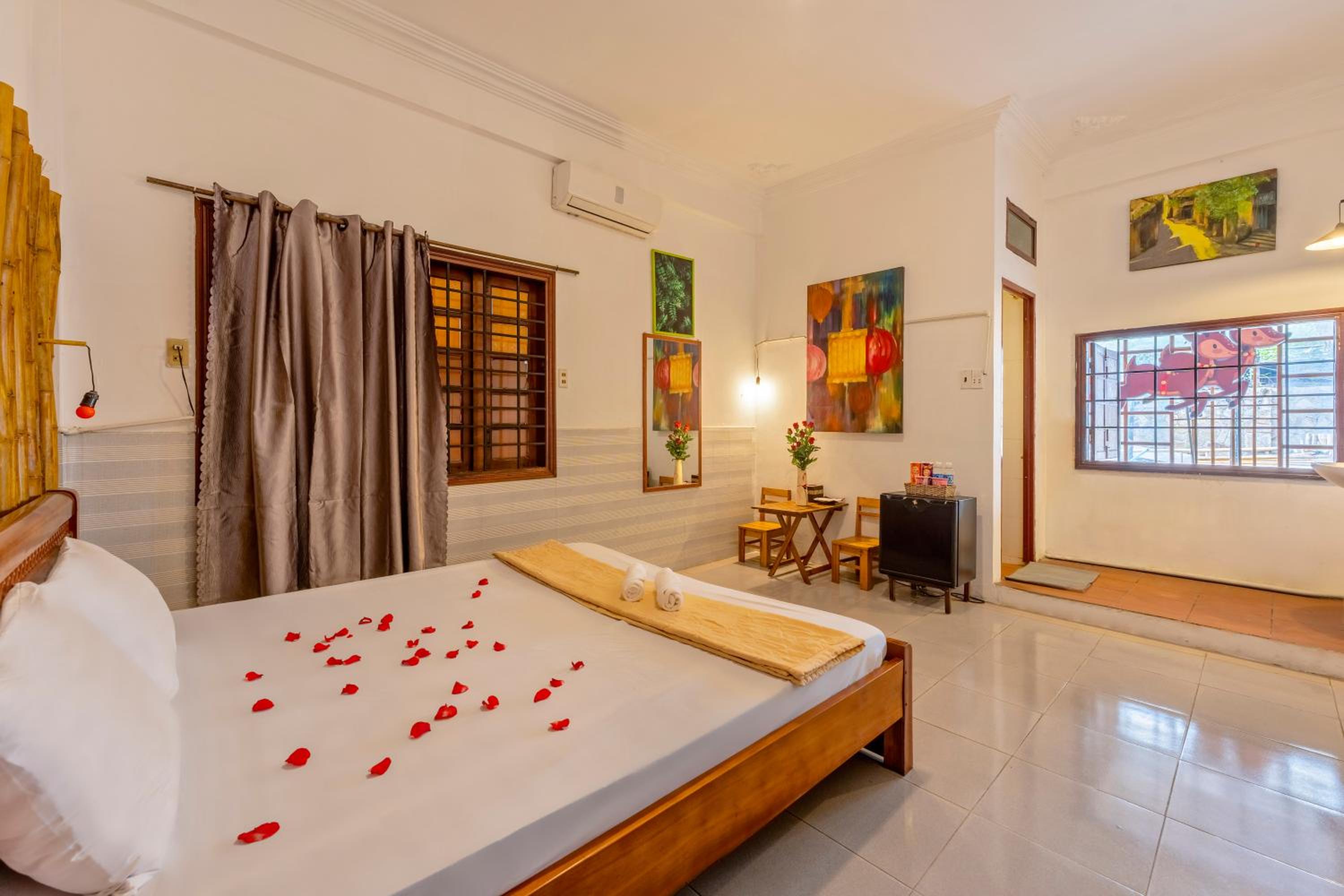 Serendipity Experience Hoi An Hostel