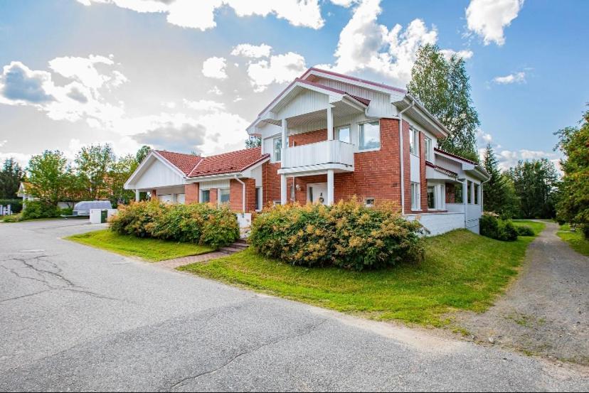 Rovavisit Grand Villa