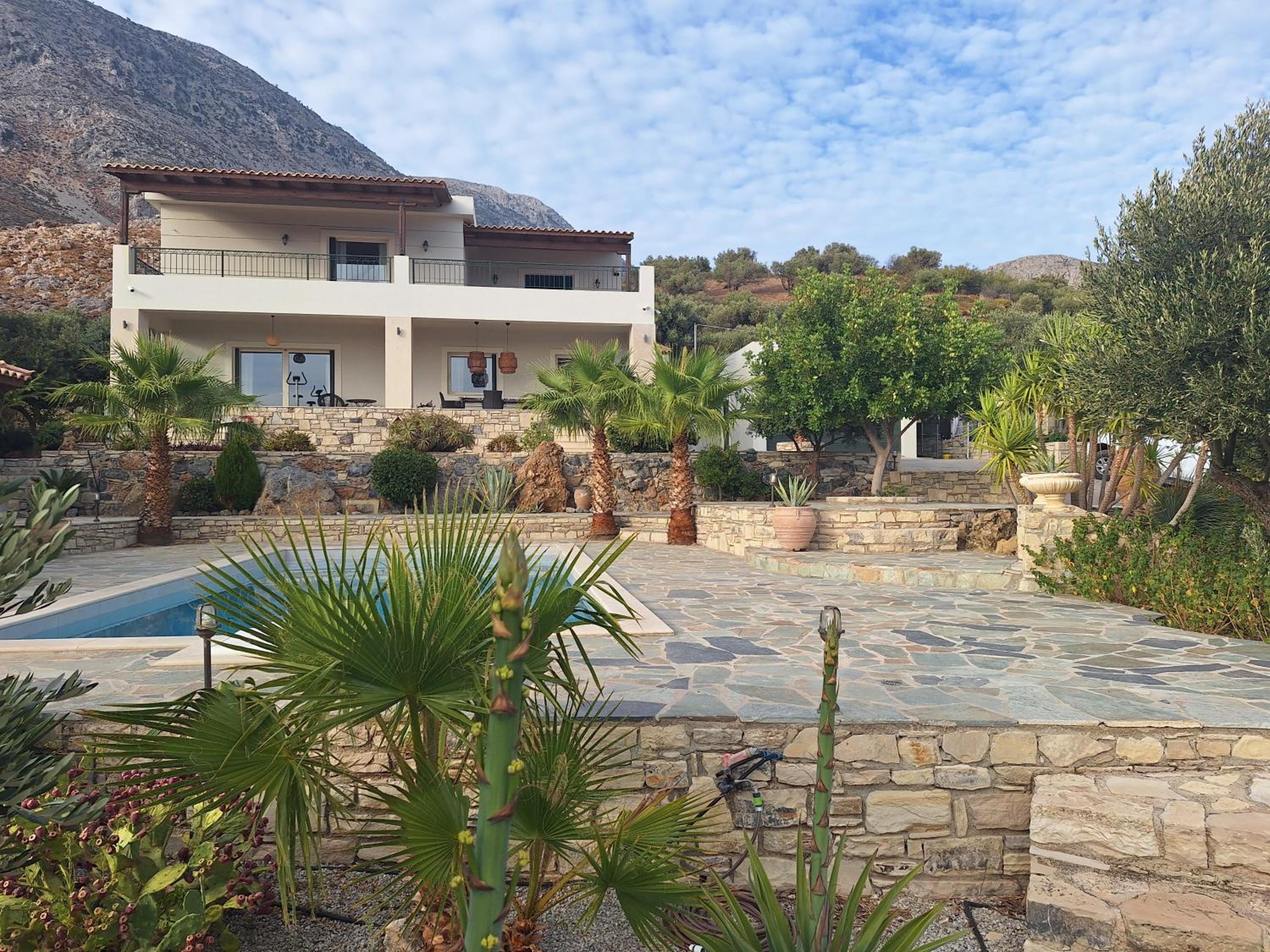 Evgoro - Mountain View with private pool and spa view 3