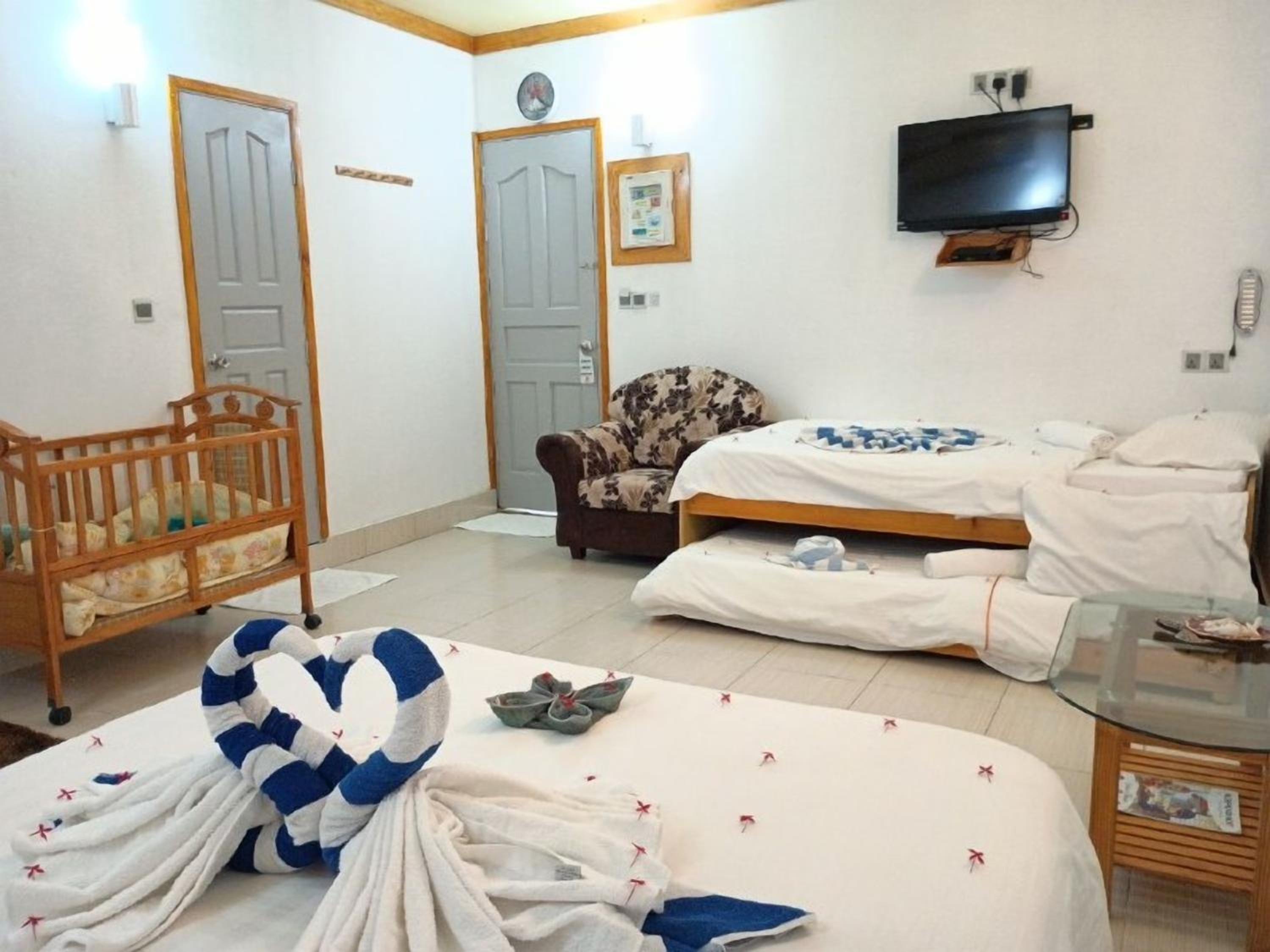 Olhumathi View Inn