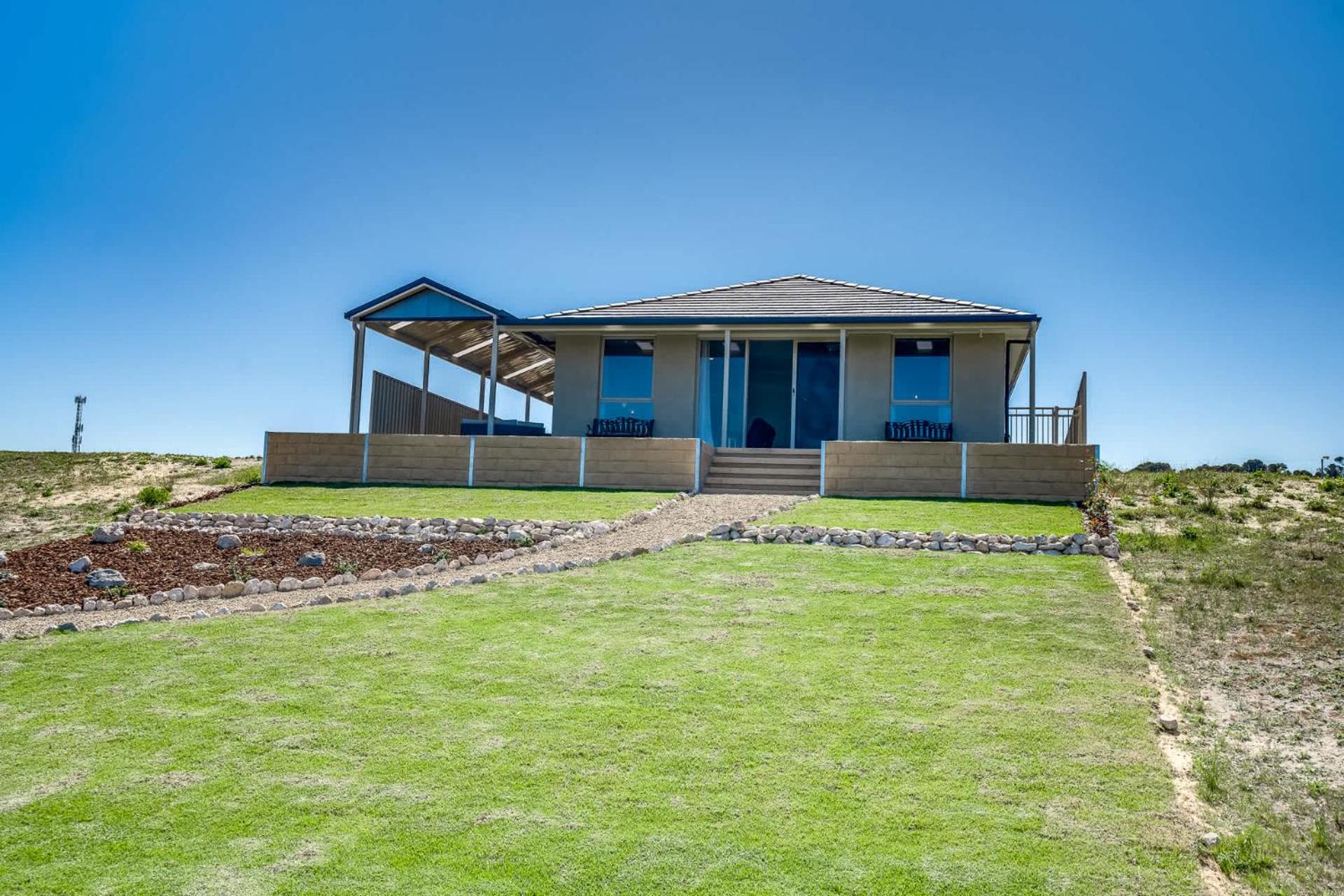Serenity 24 Tyro Pde Hindmarsh Island - No Linen Included