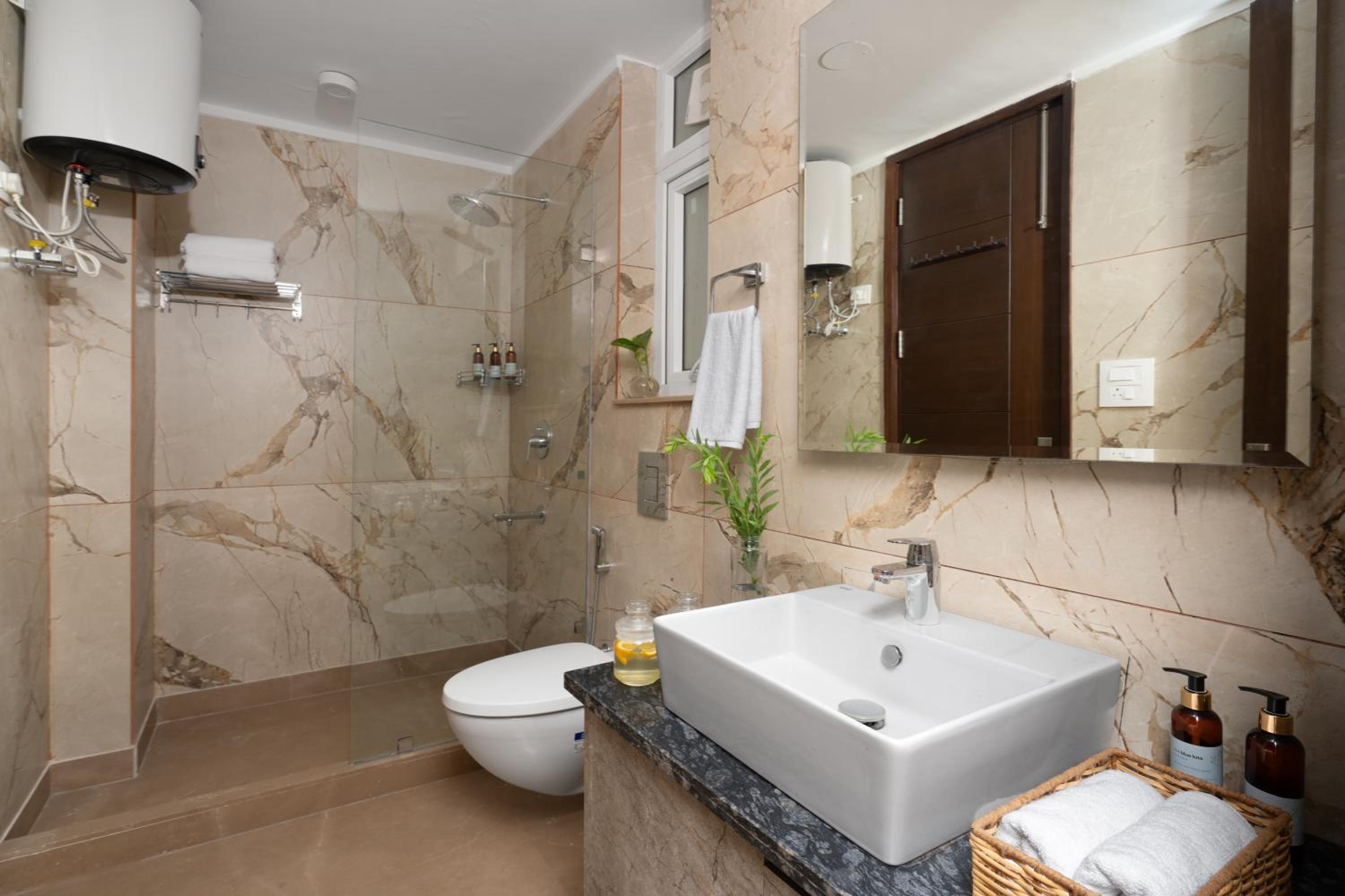 The Urban Nest by The Blue Kite - 3BHK Spacious & Modern Apartments With Kitchen & Wifi view 4