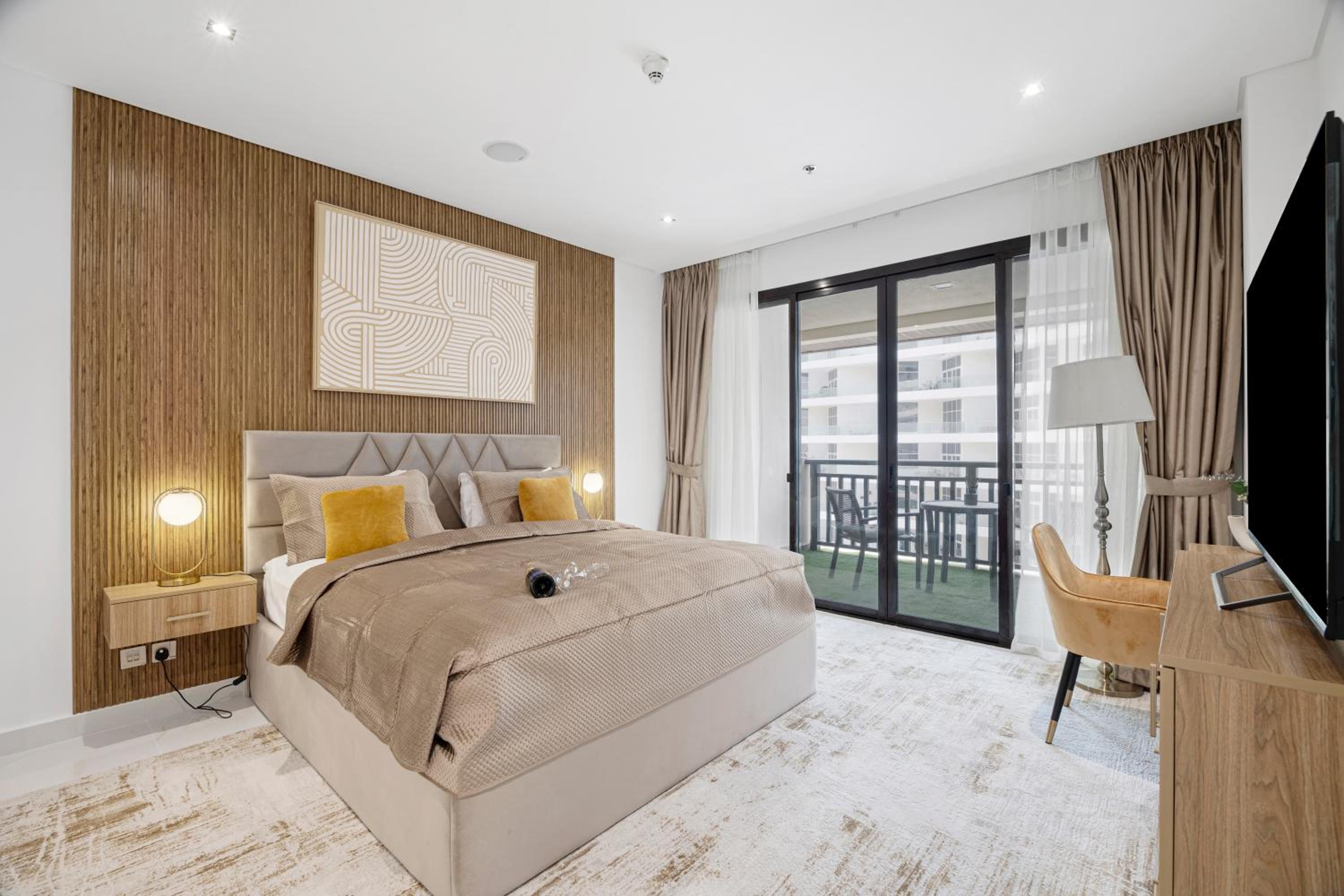 EDEN'S Homes & Villas - Anantara The Palm Residences